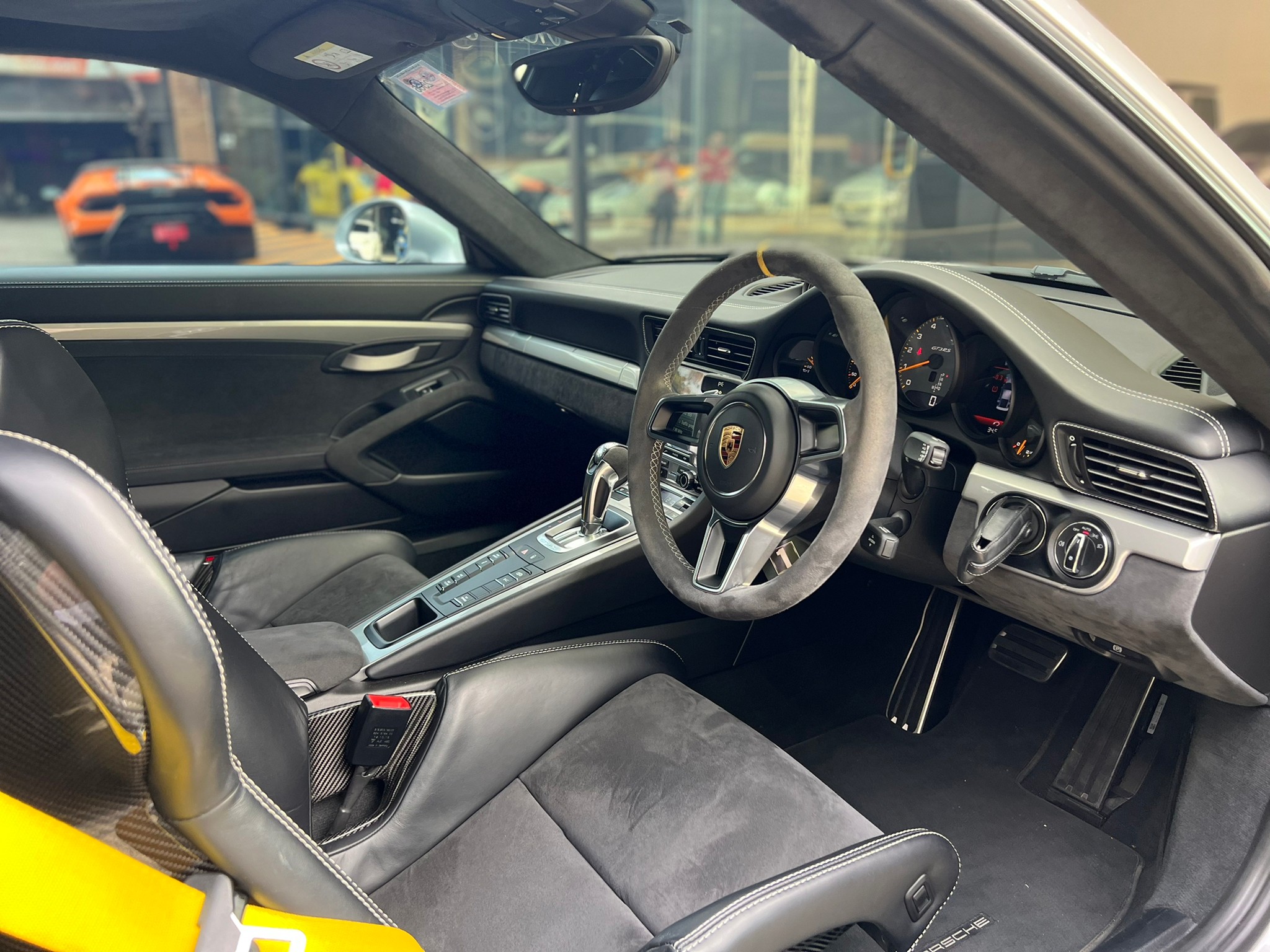2016 Porsche 911 991 Carrera สีเทา (รูปที่ 5)