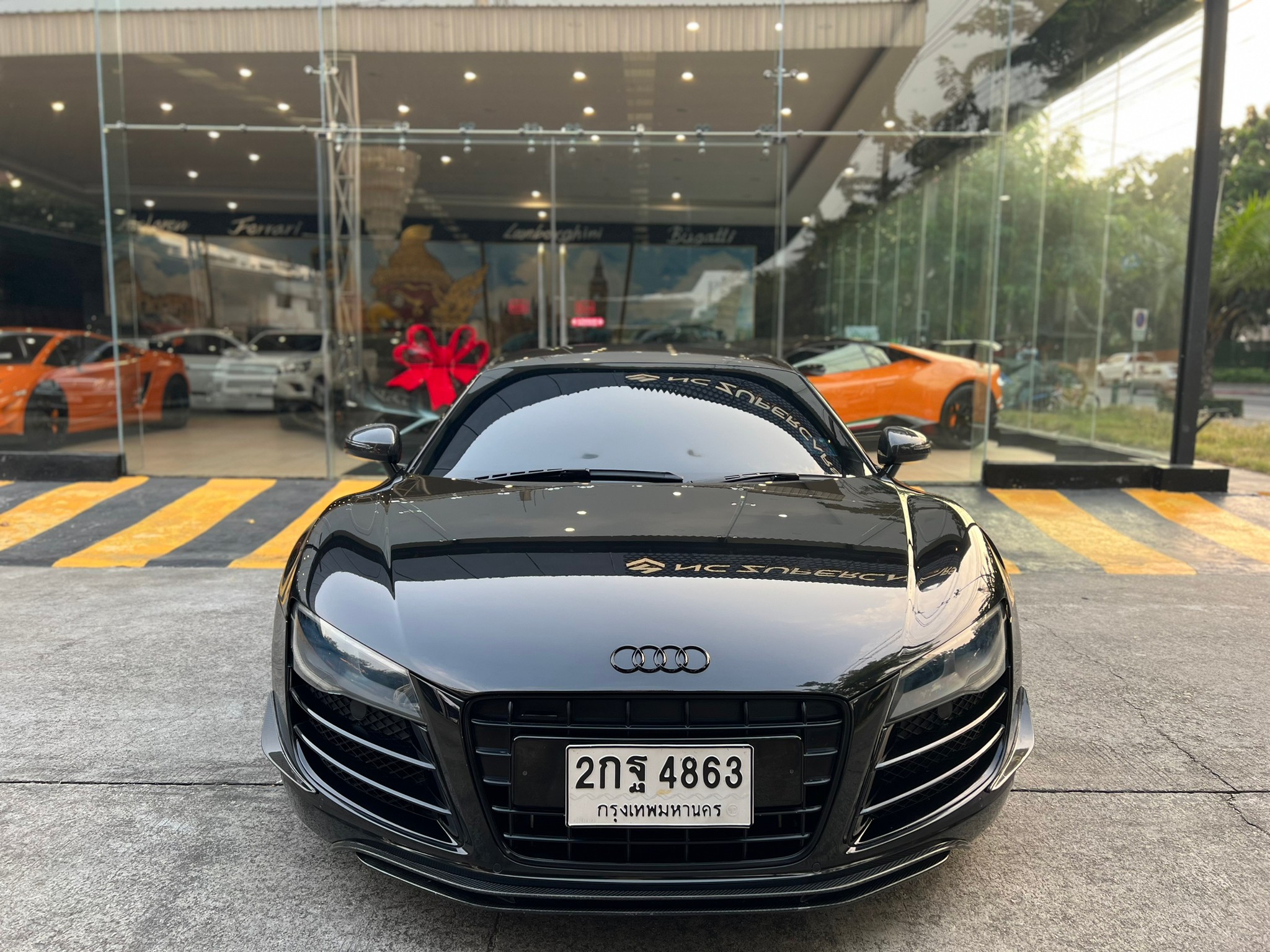 2013 Audi R8 (4S) สีดำ