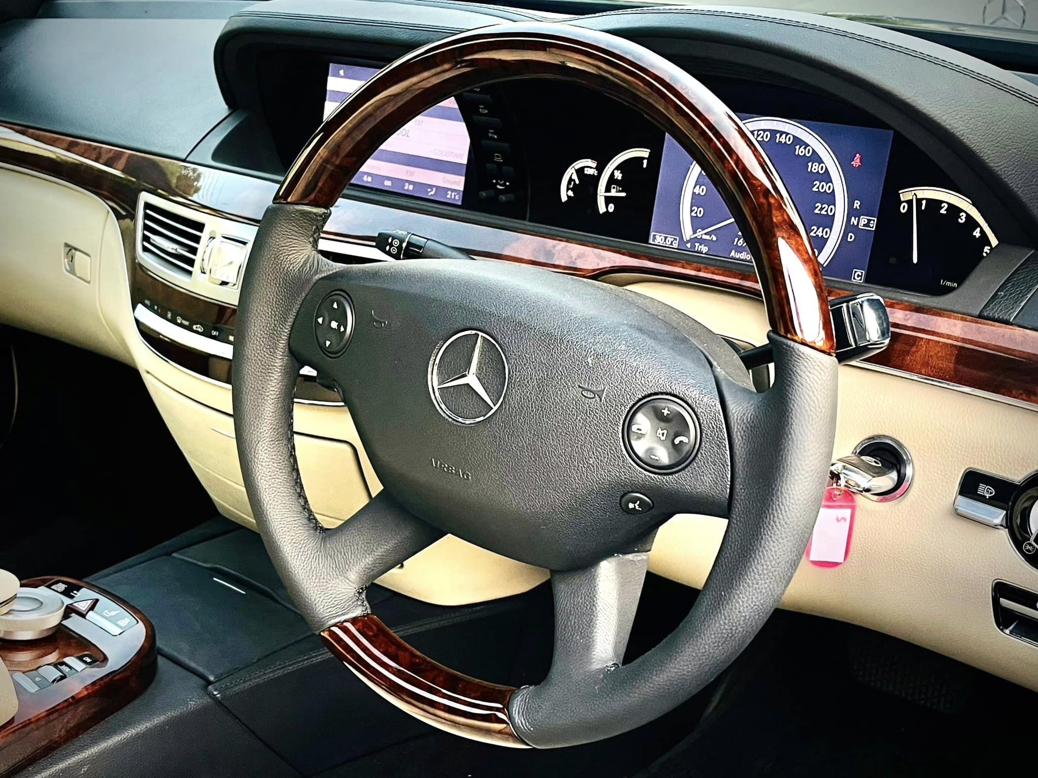 Mercedes Benz S350 L มือเดียวป้ายแดง ความสวยเกินราคา มากคะคันนี้ (รูปที่ 18)