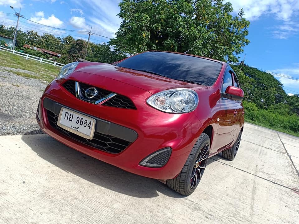 Nissan March ปี 2018 สีแดง (รูปที่ 2)