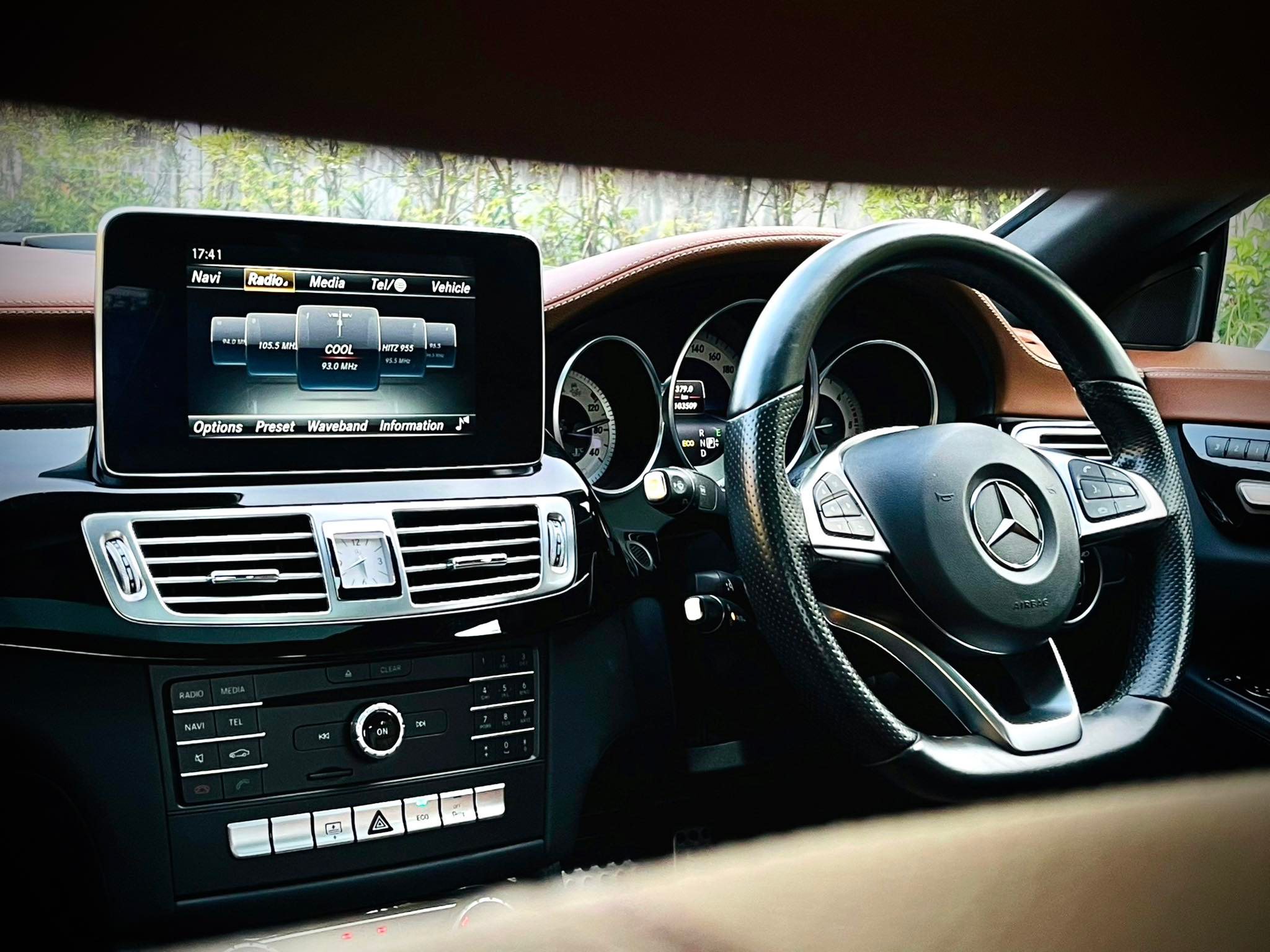 Mercedes Benz CLS 250D AMG Premium Facelift พิเศษทุกตรงที่สัมผัส โคตรใหม่เลยค่า (รูปที่ 24)
