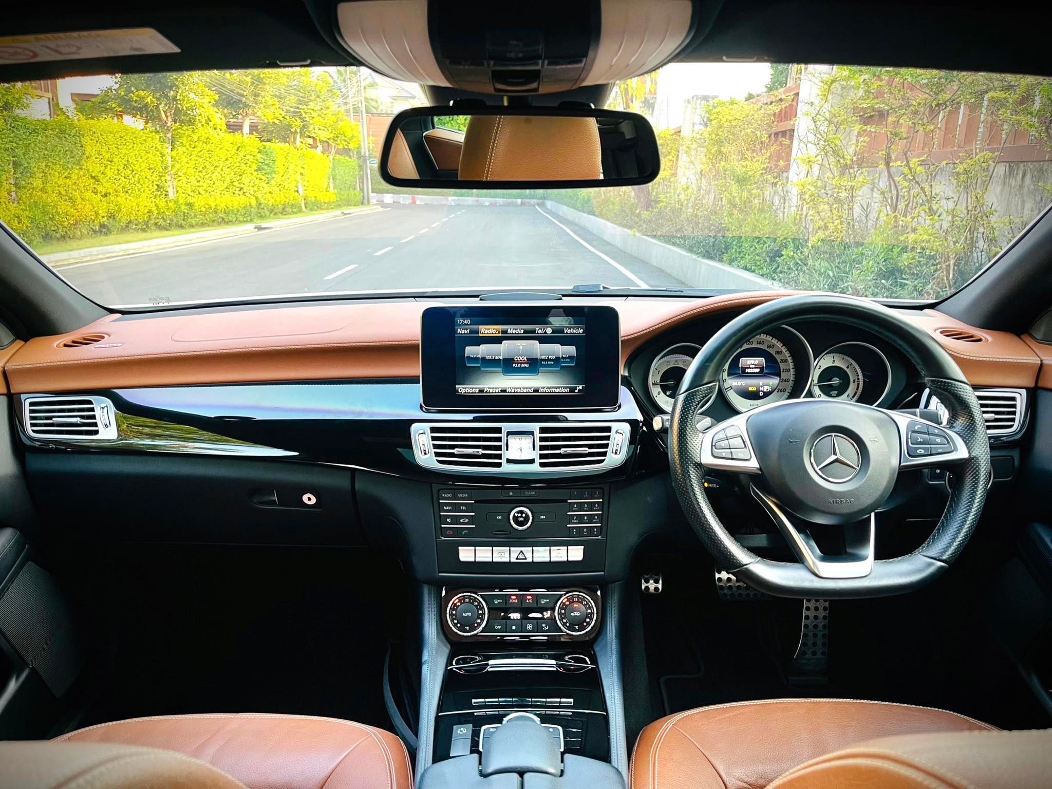 Mercedes Benz CLS 250D AMG Premium Facelift พิเศษทุกตรงที่สัมผัส โคตรใหม่เลยค่า (รูปที่ 20)