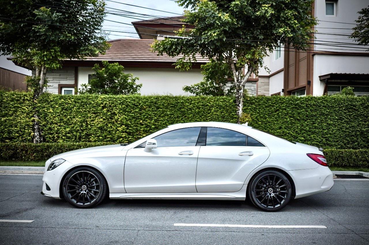 Mercedes Benz CLS 250D AMG Premium Facelift พิเศษทุกตรงที่สัมผัส โคตรใหม่เลยค่า