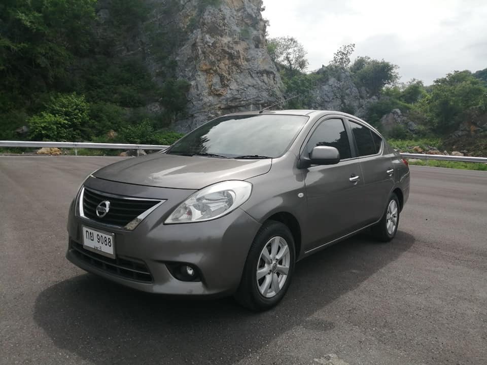 Nissan Almera ปี 2013 สีเทา (รูปที่ 2)