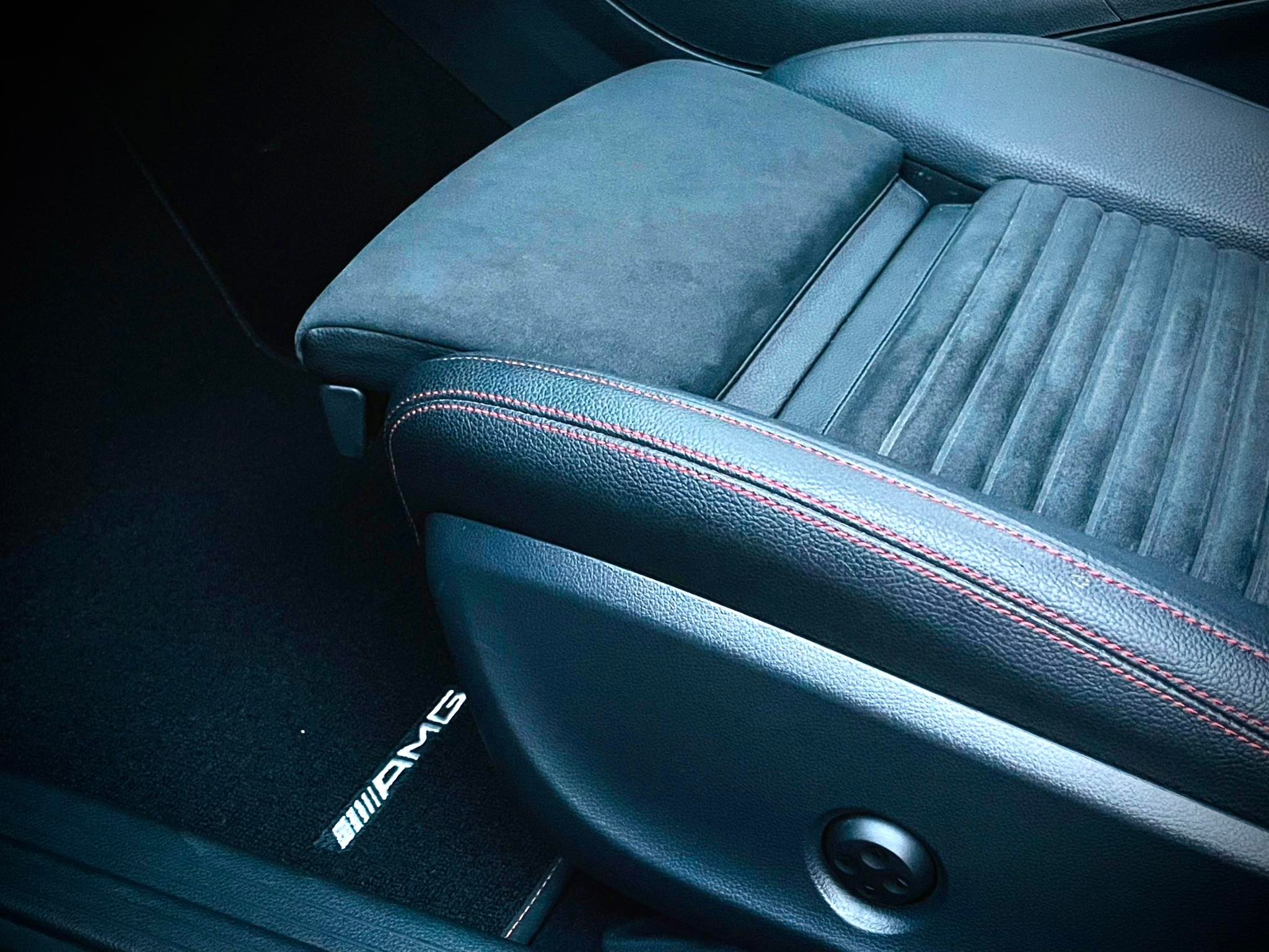 Mercedes Benz CLA250 AMG Dynamic มือเดียวใหม่ แบบ โคตรใหม่ ของจริงคะ (รูปที่ 19)