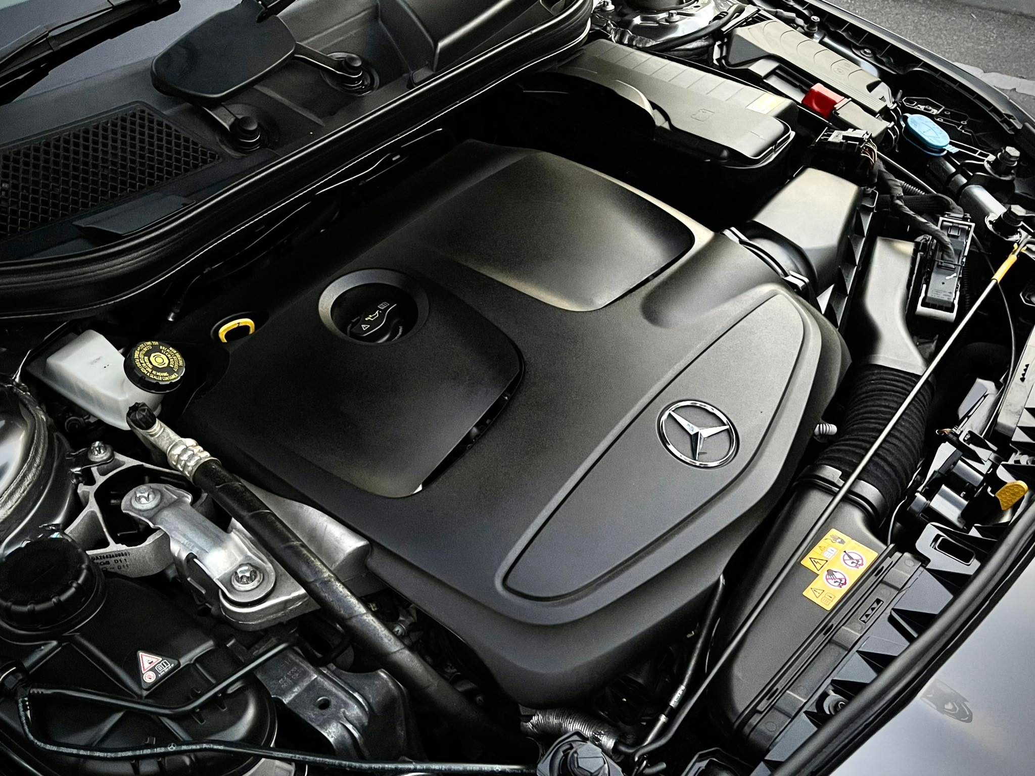 Mercedes Benz CLA250 AMG Dynamic มือเดียวใหม่ แบบ โคตรใหม่ ของจริงคะ (รูปที่ 13)