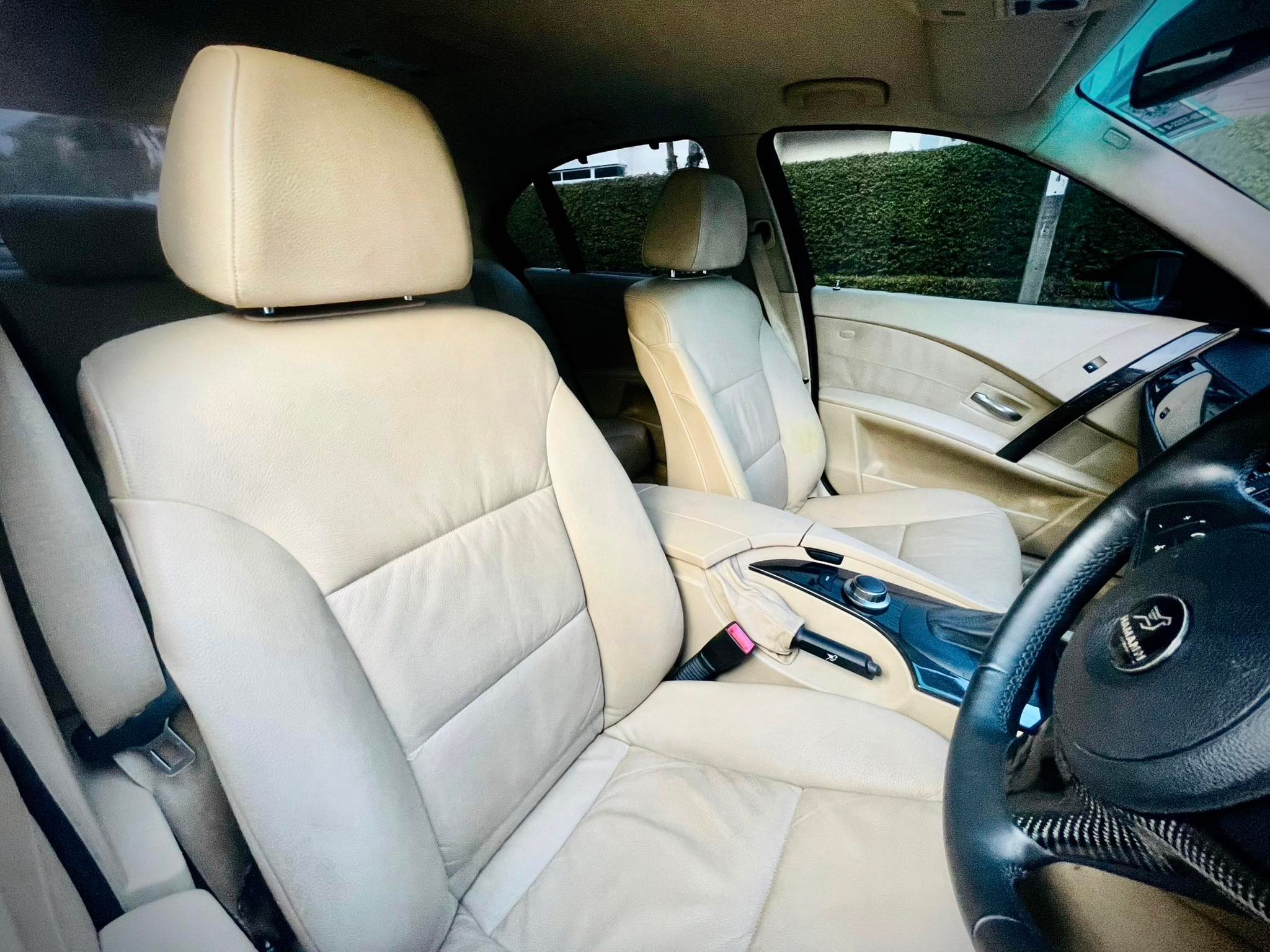 Bmw Series 520D ดีเซล มือเดียวป้ายแดง หาโคตรยาก สภาพเกินราคา (รูปที่ 33)