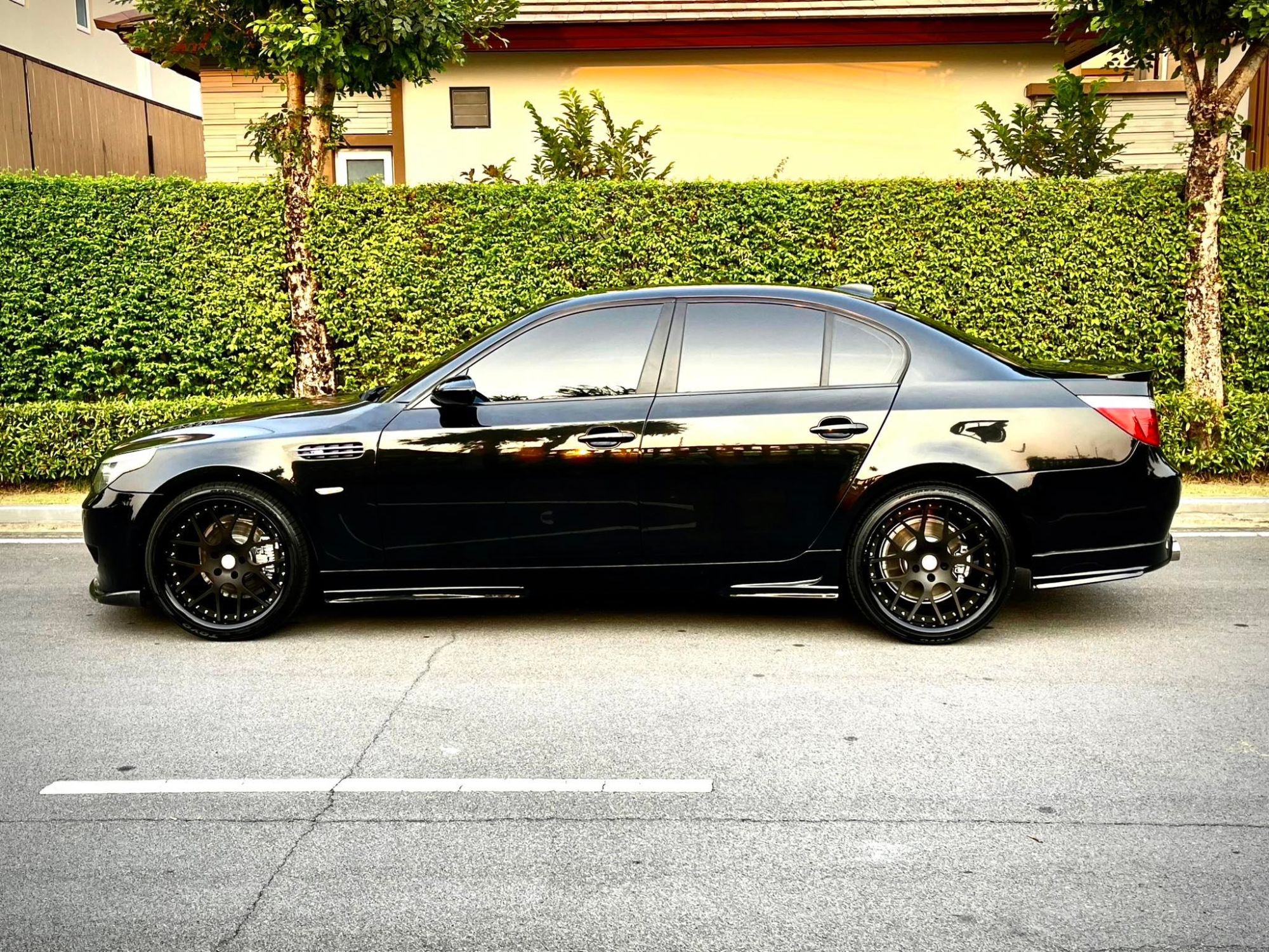Bmw Series 520D ดีเซล มือเดียวป้ายแดง หาโคตรยาก สภาพเกินราคา (รูปที่ 19)