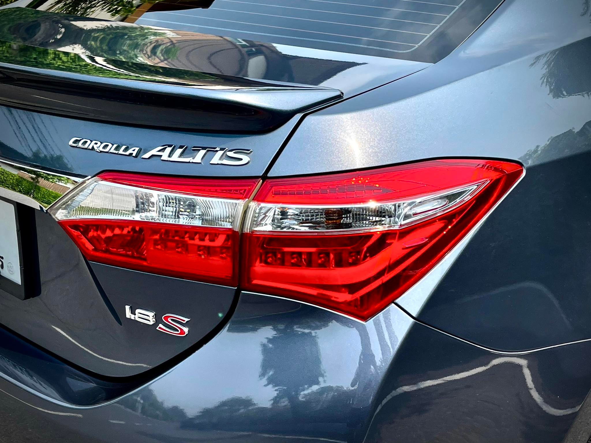 Toyota Altis 1.8S Sport รถมือเดียว โคตรใหม่ โคตรสวย ท้าชนอยากให้มาลอง (รูปที่ 9)