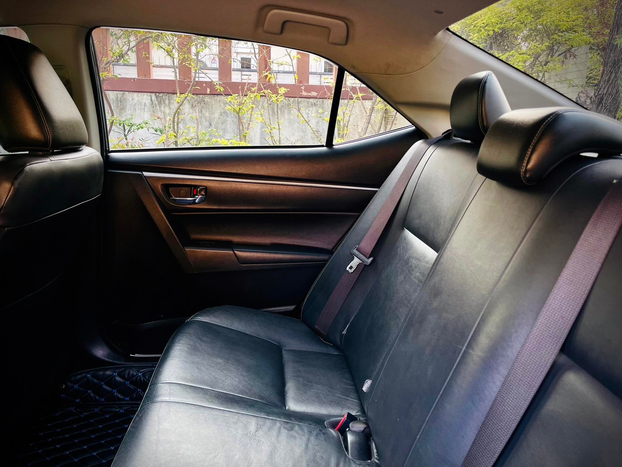Toyota Altis 1.8S Sport รถมือเดียว โคตรใหม่ โคตรสวย ท้าชนอยากให้มาลอง (รูปที่ 31)