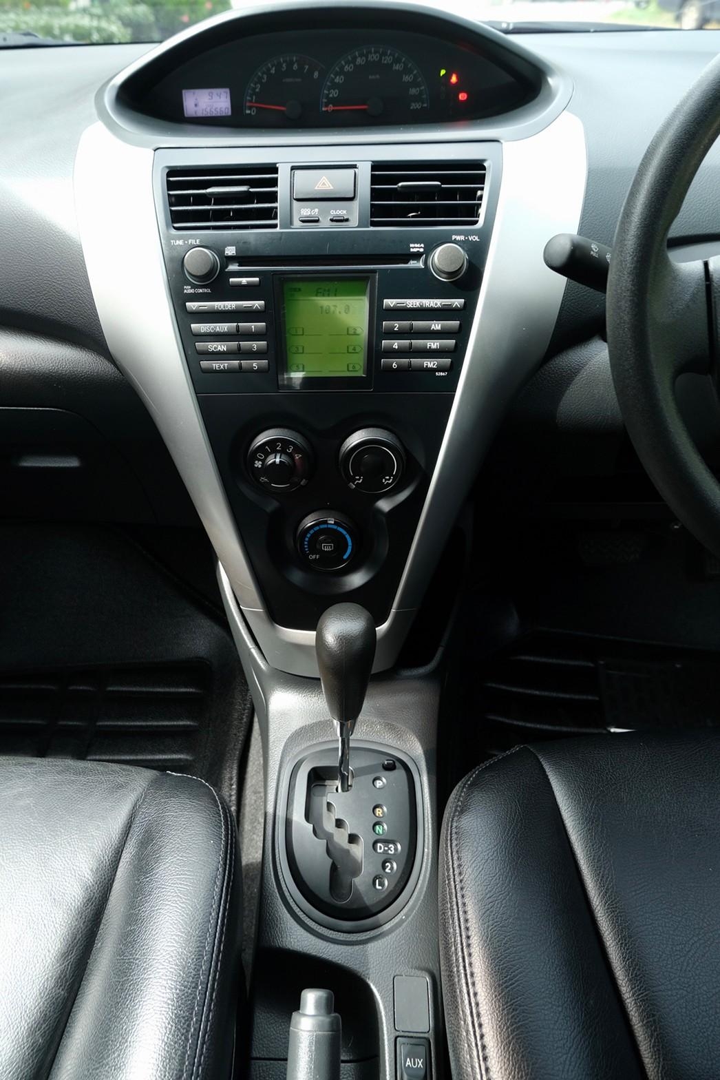 ⚛Toyota vios 1.5E ออโต้ เบนซิน ปี2010 สีขาว 💰 (รูปที่ 8)