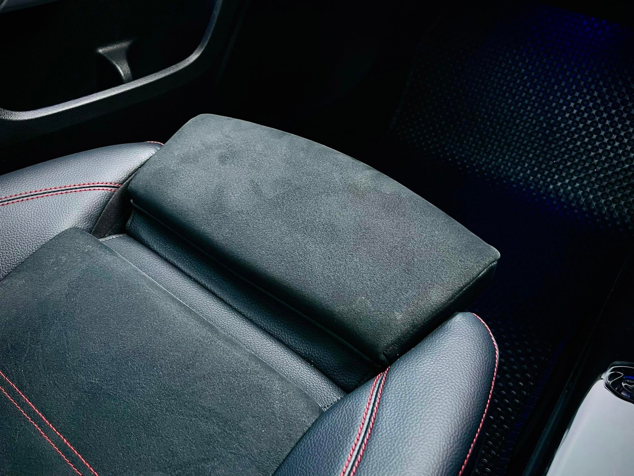 Mercedes Benz A200 AMG Dynamic คำเดียวเลยนะ โคตรสวยคะ (รูปที่ 43)