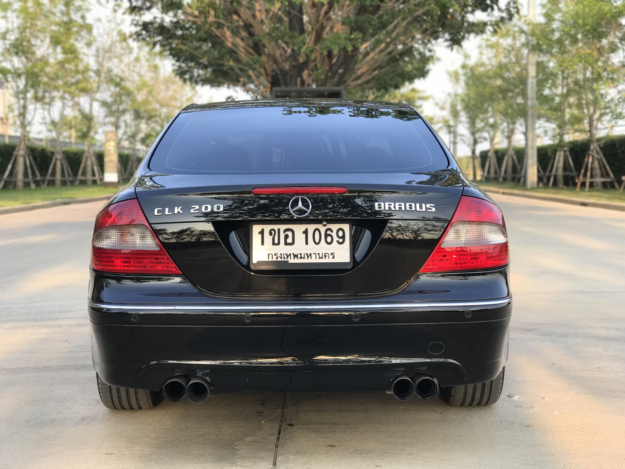 2005 Mercedes-Benz CLK-Class W209 CLK200 สีดำ (รูปที่ 2)