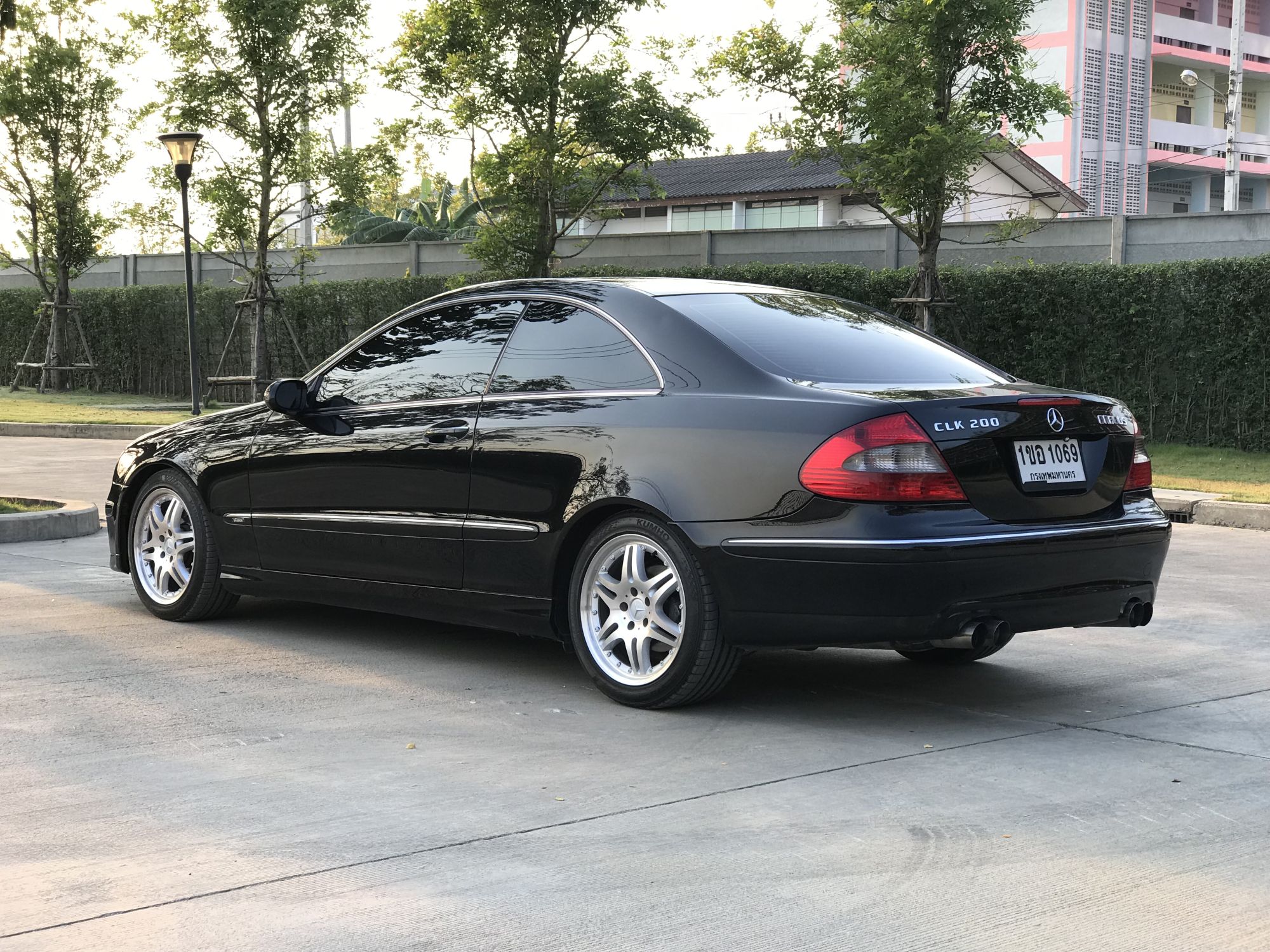 2005 Mercedes-Benz CLK-Class W209 CLK200 สีดำ (รูปที่ 6)