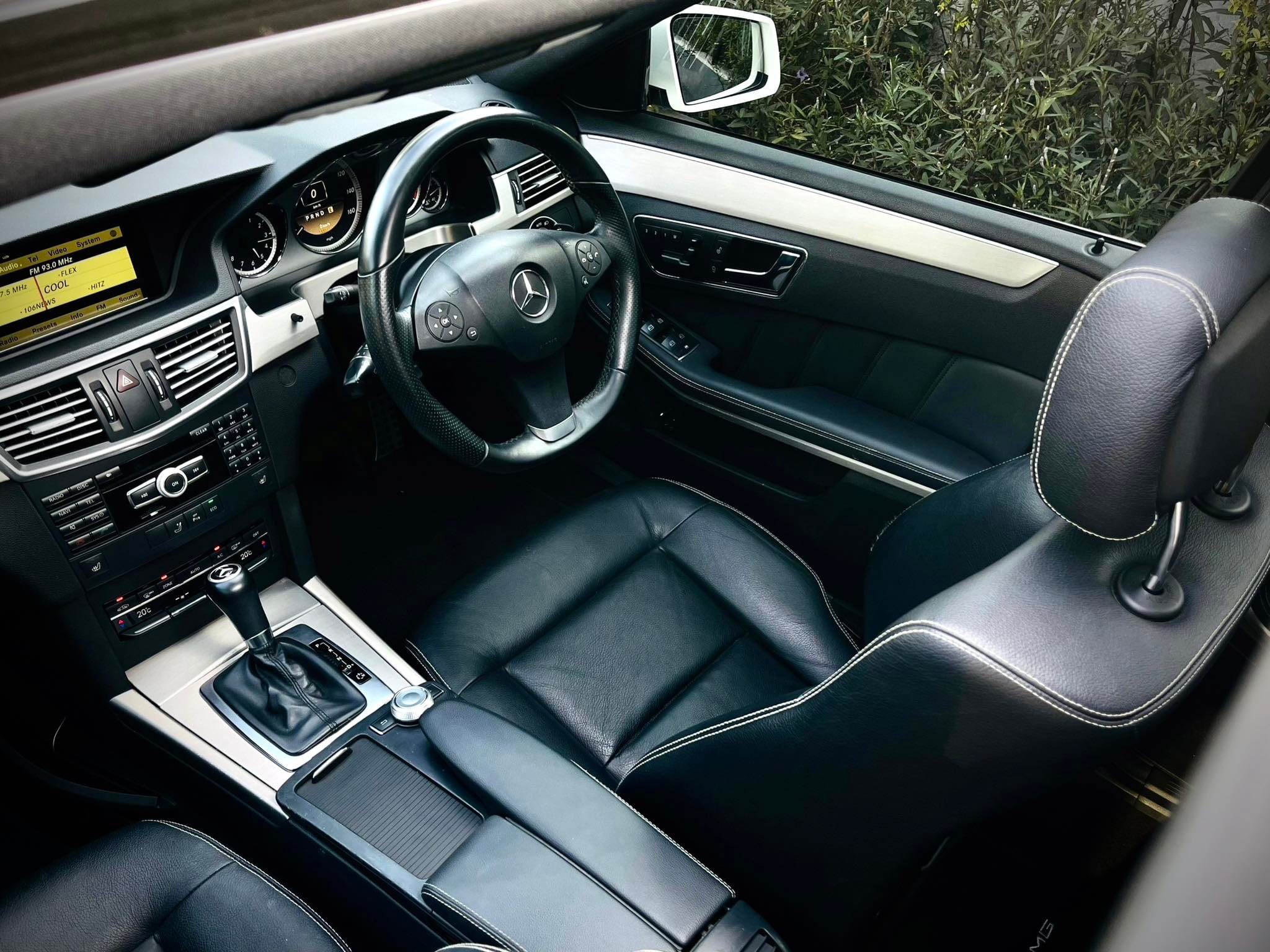 Mercedes Benz E200 AMG 7เกียร์ คันนี้อย่ากระพริบตาจริงๆคะ (รูปที่ 26)
