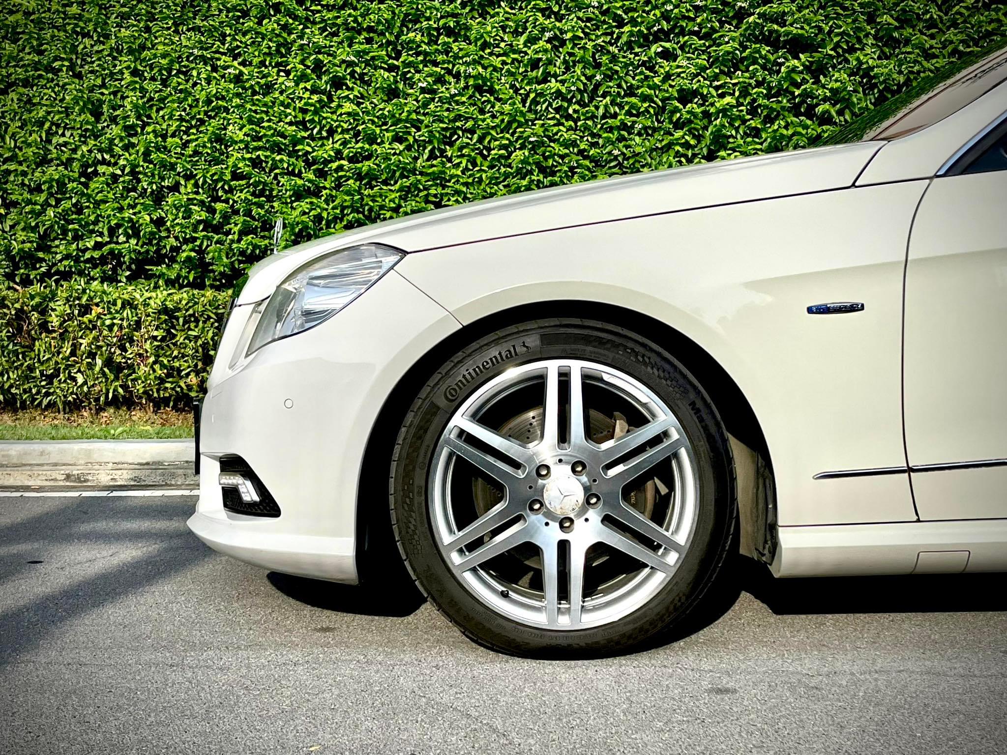 Mercedes Benz E200 AMG 7เกียร์ คันนี้อย่ากระพริบตาจริงๆคะ (รูปที่ 10)