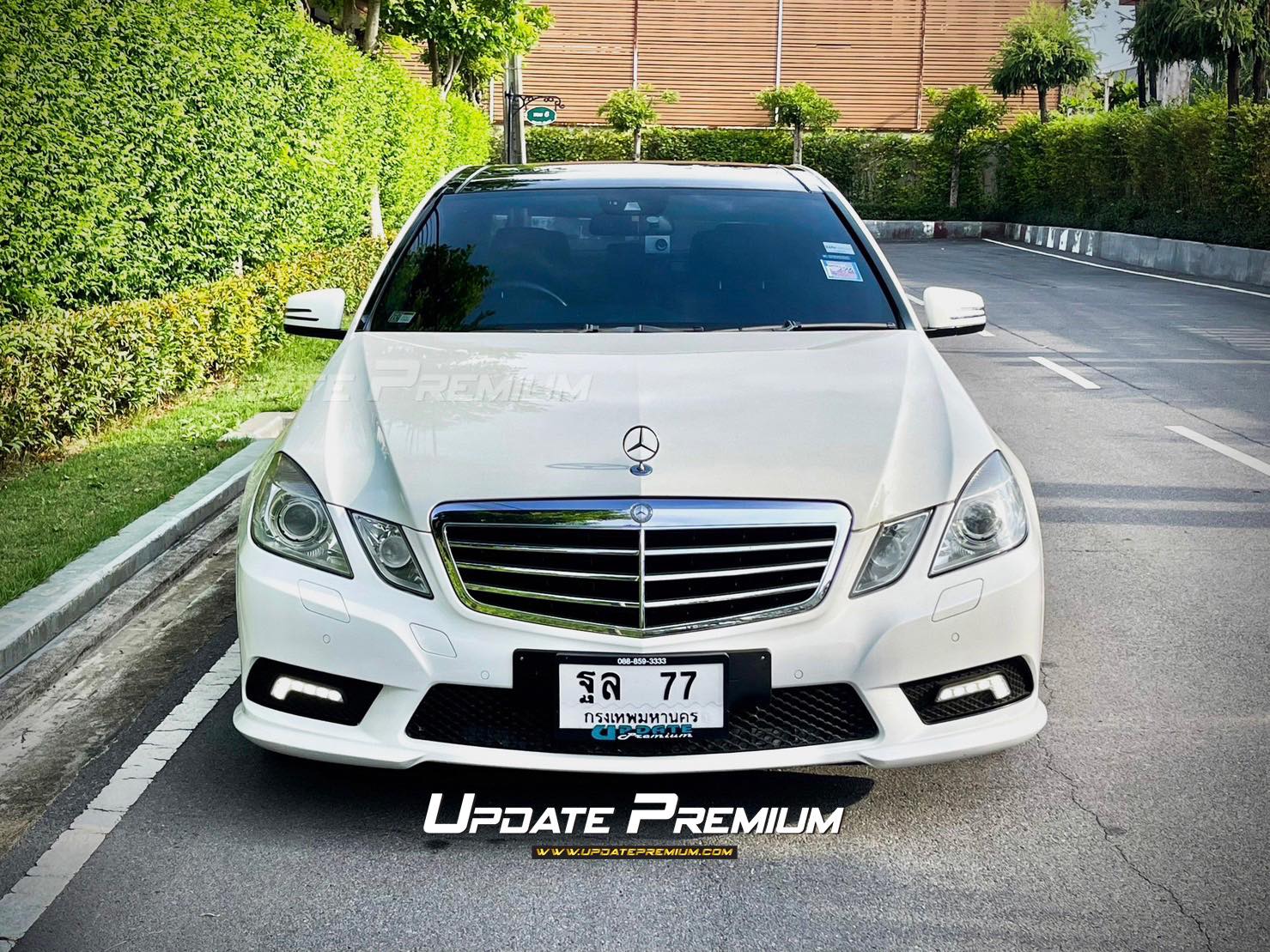 Mercedes Benz E200 AMG 7เกียร์ คันนี้อย่ากระพริบตาจริงๆคะ (รูปที่ 2)