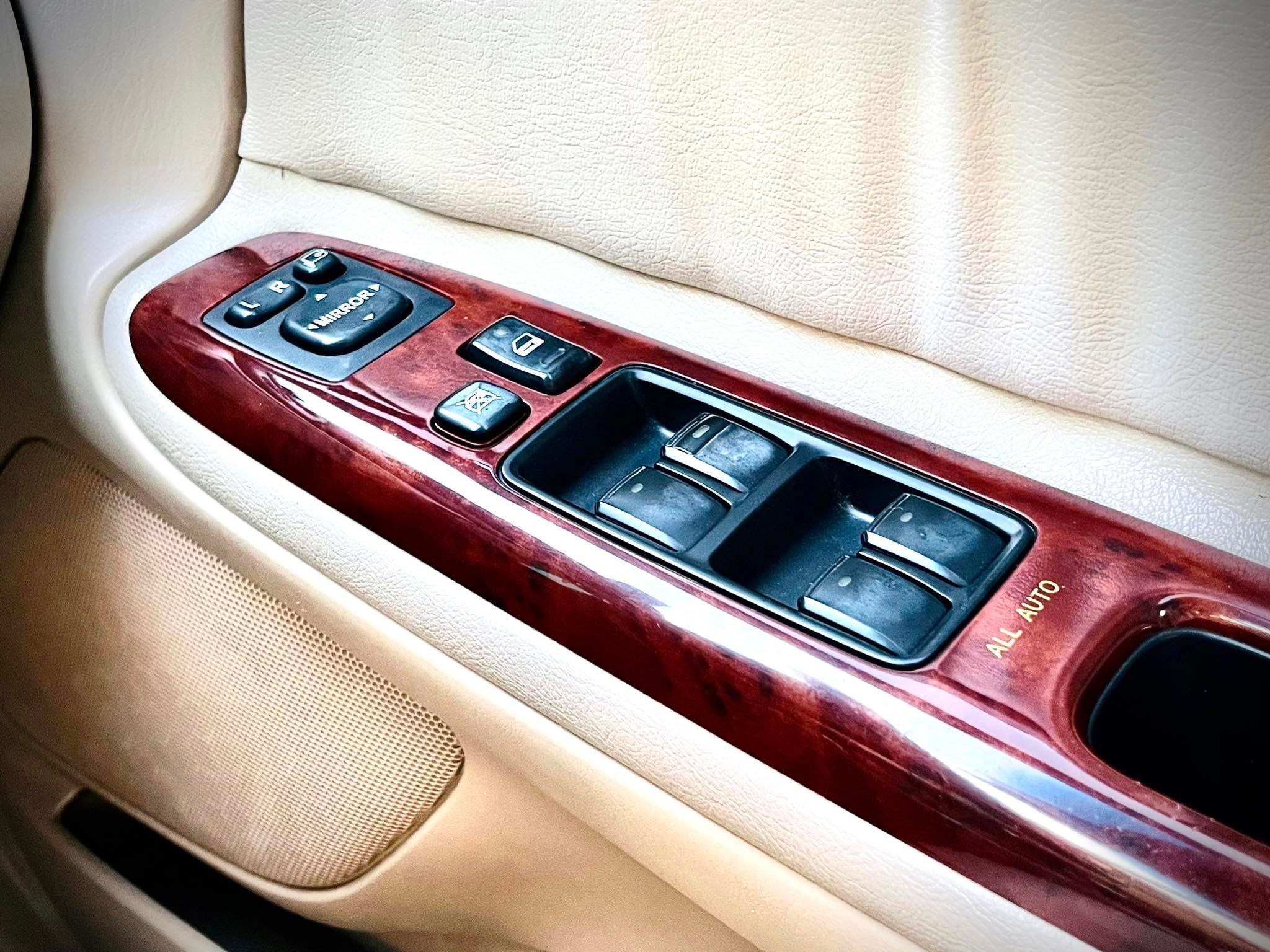 Toyota Camry 2.4Q DVD TOP สุด คิดว่าน่าจะคันเดียวในไทย ที่โคตรสวย จริงๆ (รูปที่ 27)