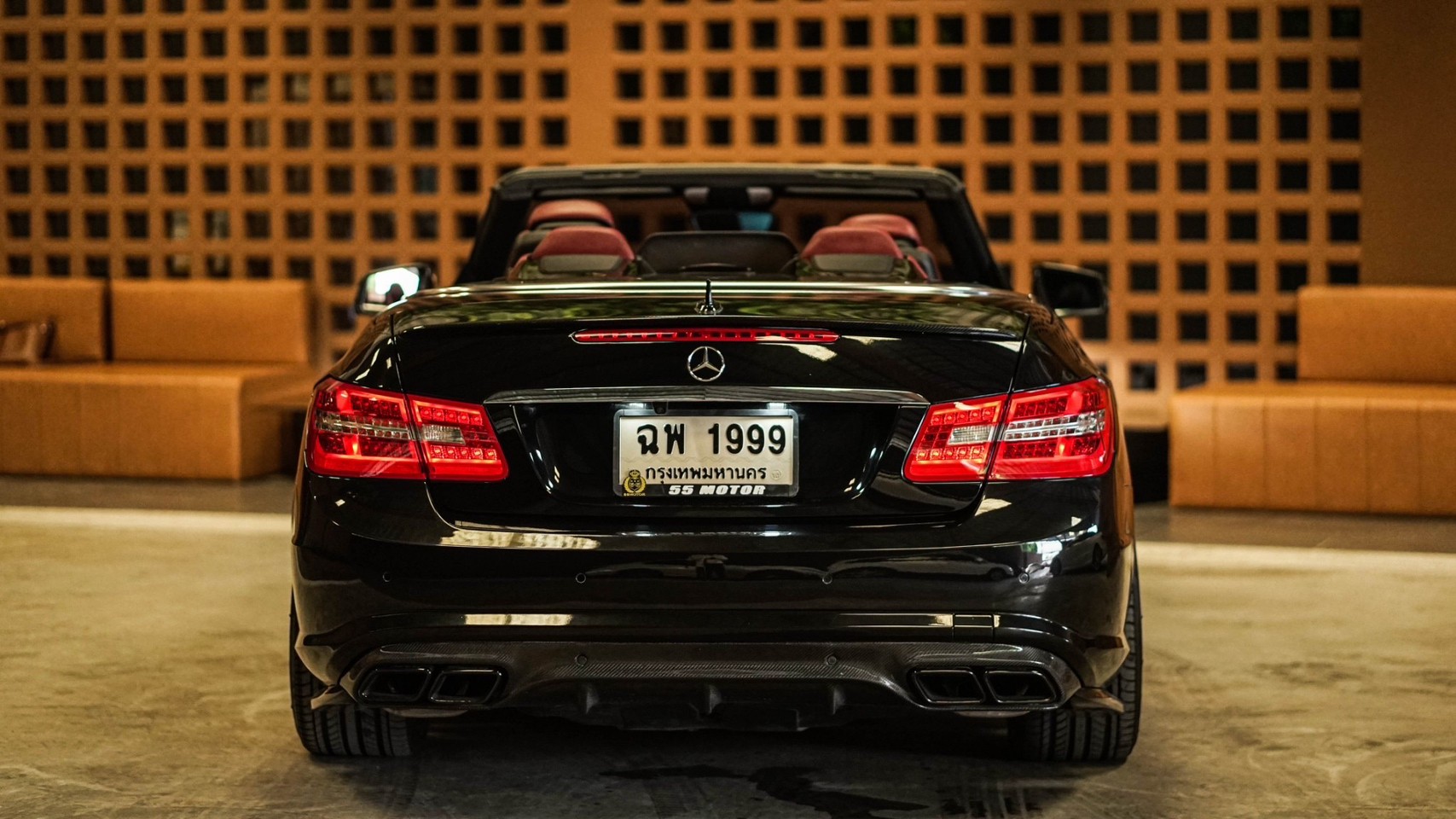 2011 Mercedes-Benz E-Class A207 E200 สีดำ (รูปที่ 9)