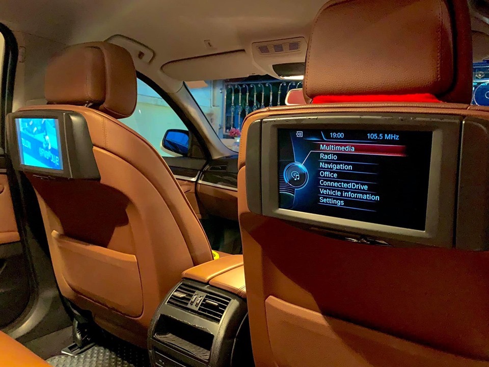 BMW 5 Series Gen6 F10 528i ปี 2015 สีขาว (รูปที่ 7)