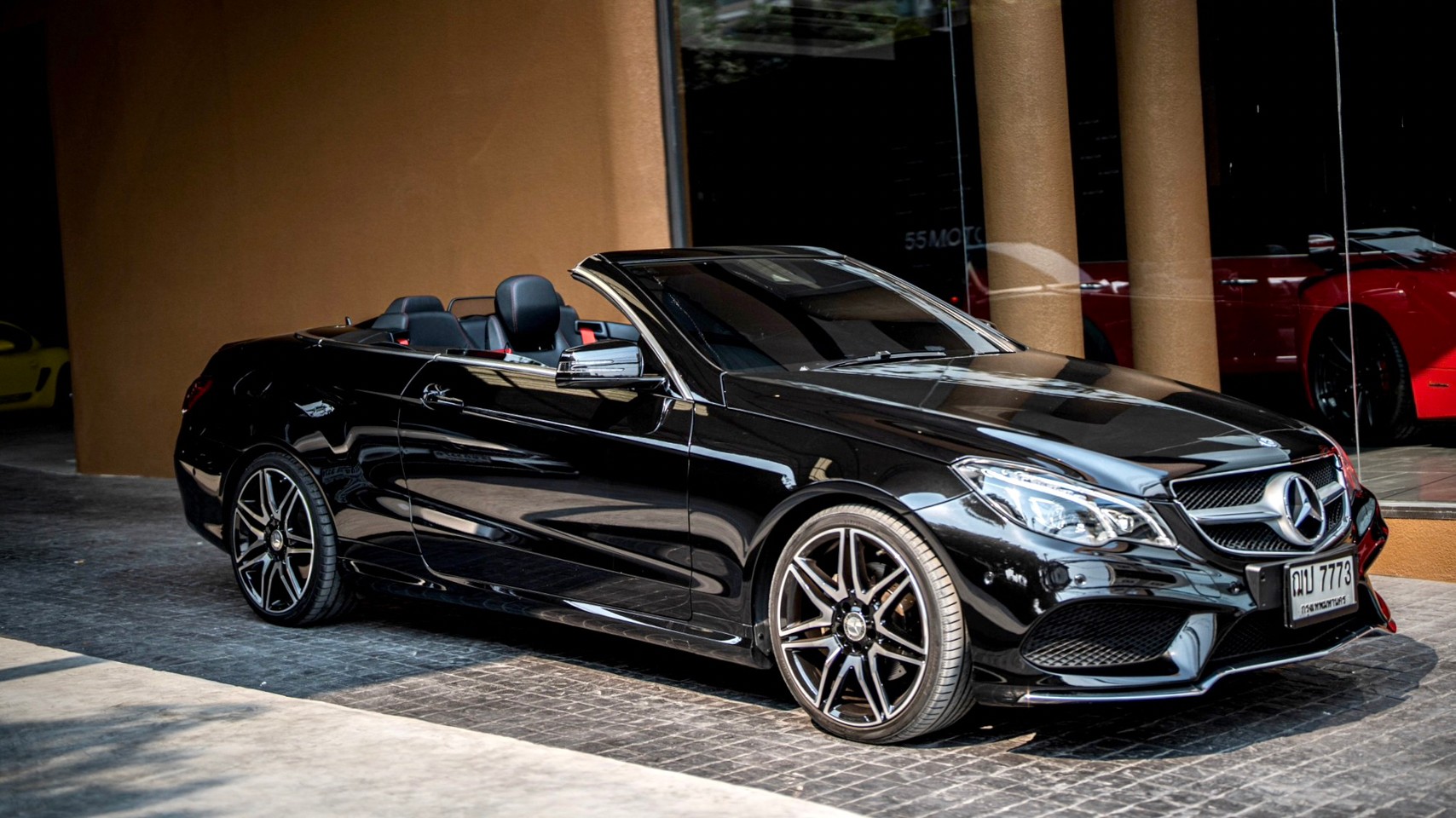2016 Mercedes-Benz E-Class A207 E250 สีดำ