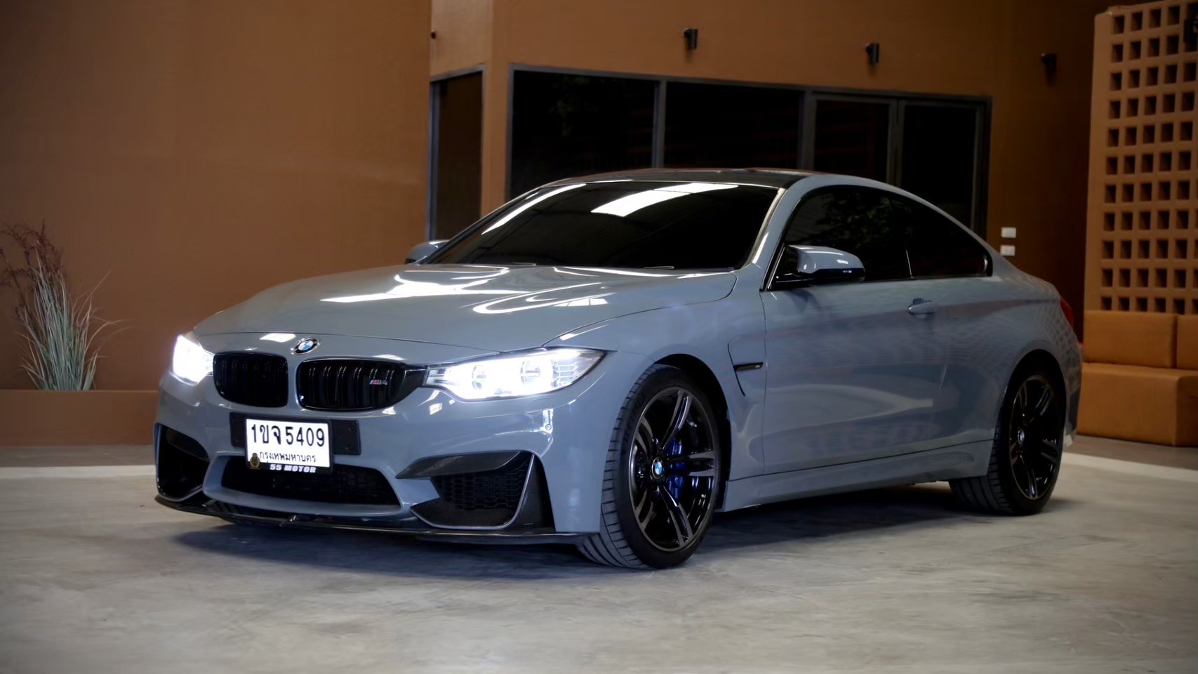 2016 BMW M4 สีขาว (รูปที่ 14)