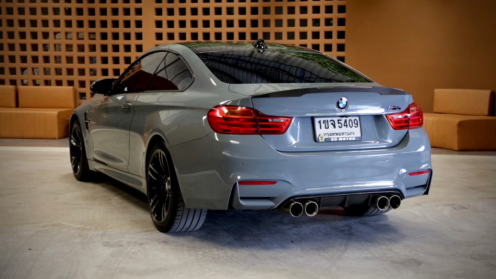 2016 BMW M4 สีขาว (รูปที่ 13)