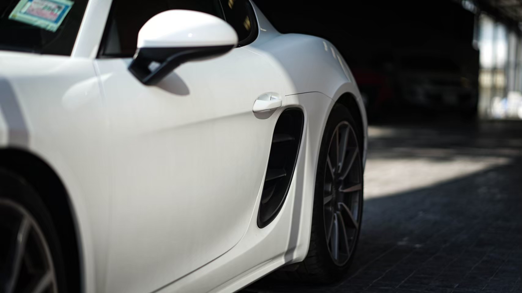 2018 Porsche Cayman 718 สีขาว (รูปที่ 9)