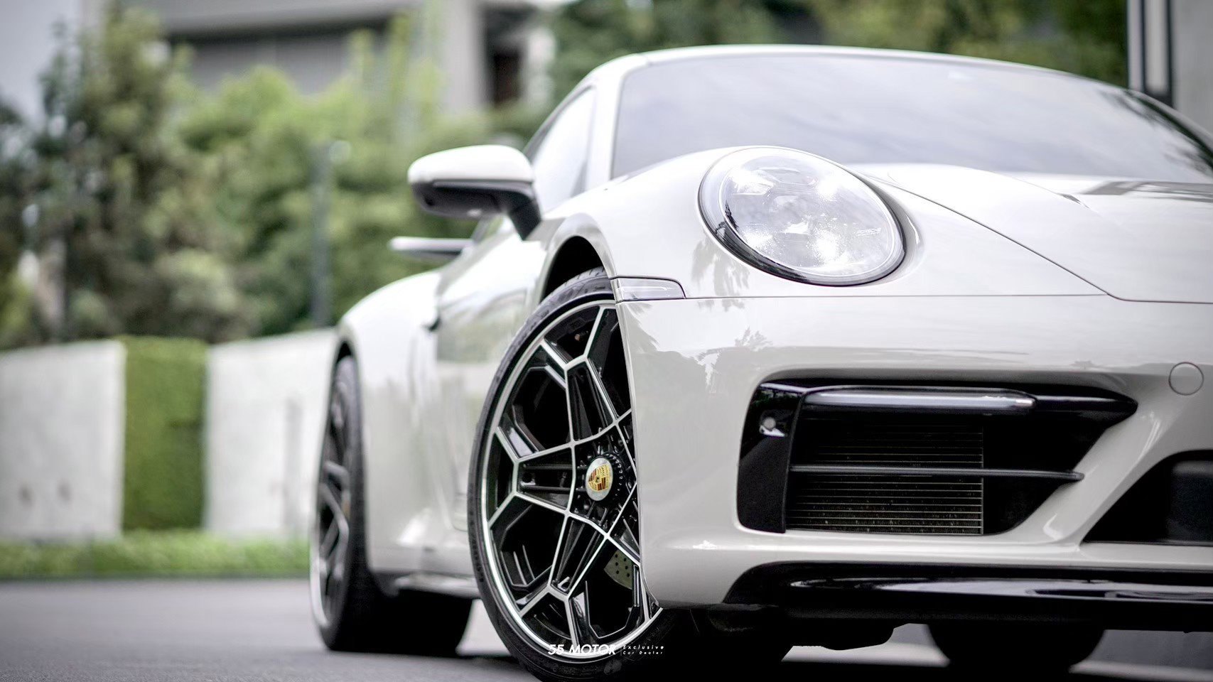 2021 Porsche Carrera 992 สีเทา (รูปที่ 12)