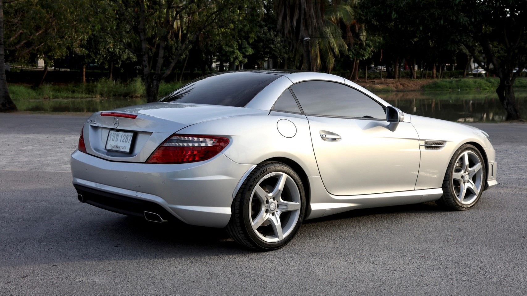 2012 Mercedes-Benz SLK-Class R172 SLK200 สีเงิน (รูปที่ 9)