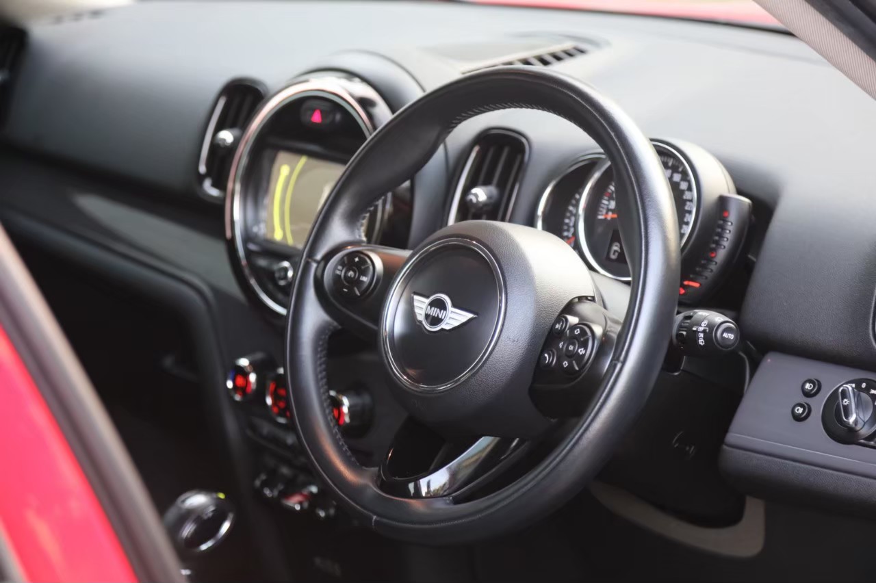 2018 Mini Countryman F60 สีแดง (รูปที่ 5)