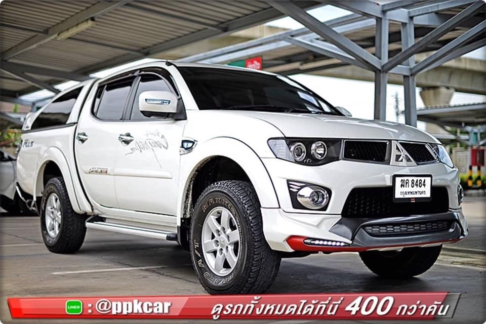 Mitsubishi Triton Double cab ปี 2012 สีขาว (รูปที่ 2)