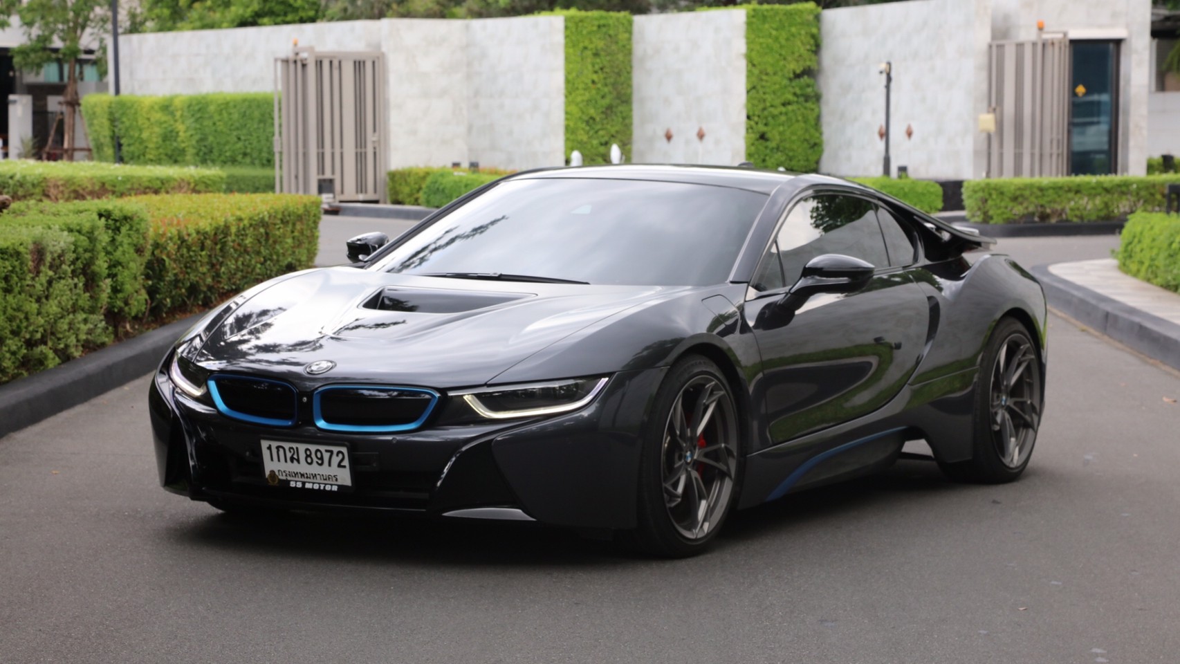 2015 BMW i8 สีดำ (รูปที่ 11)