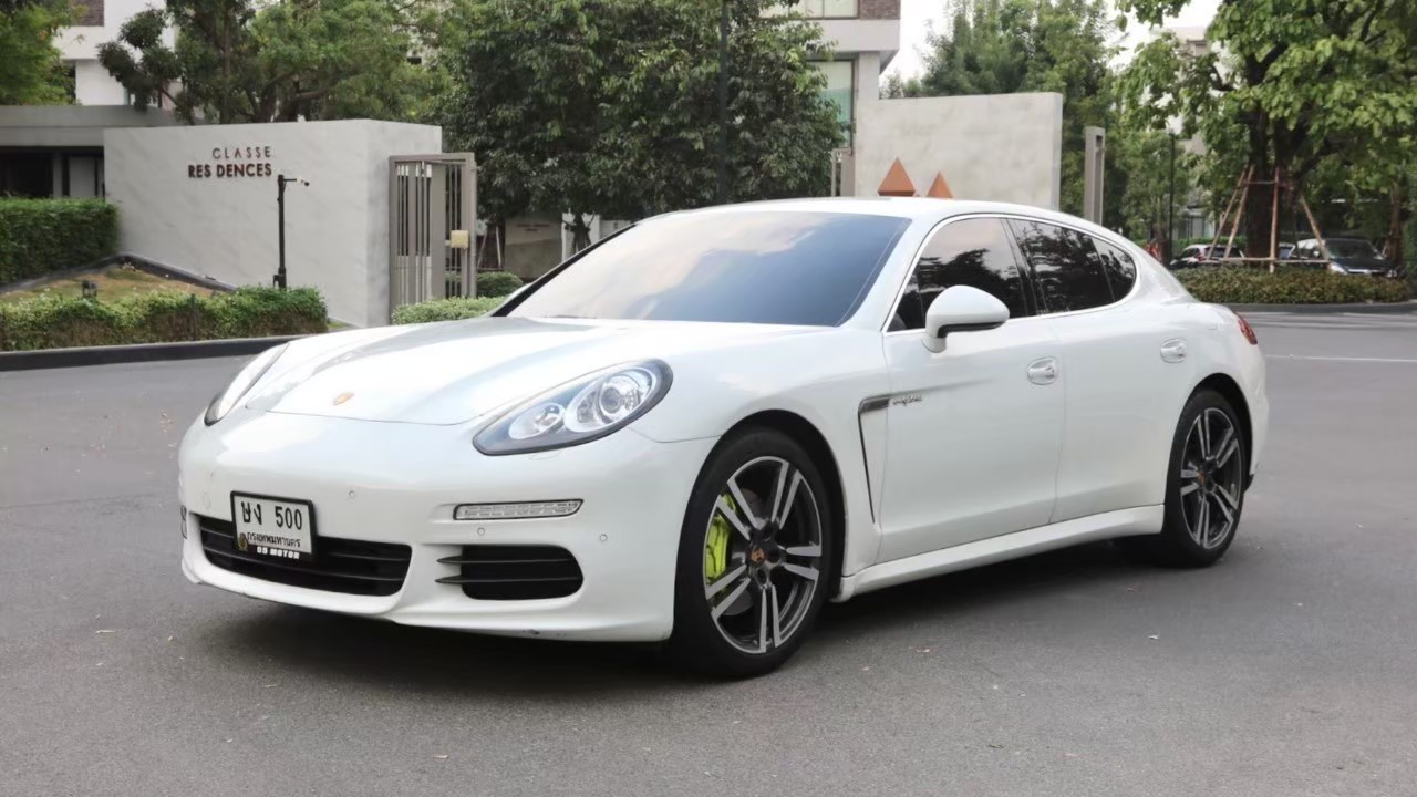 2014 Porsche Panamera S E-Hybrid สีขาว (รูปที่ 12)