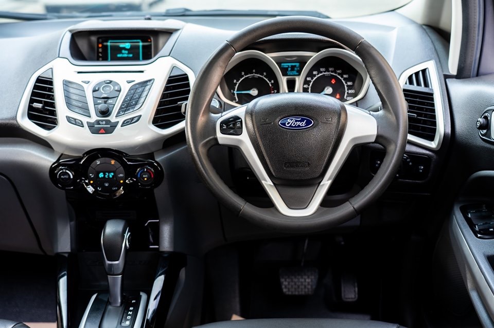 Ford EcoSport ปี 2014 สีเทา (รูปที่ 11)