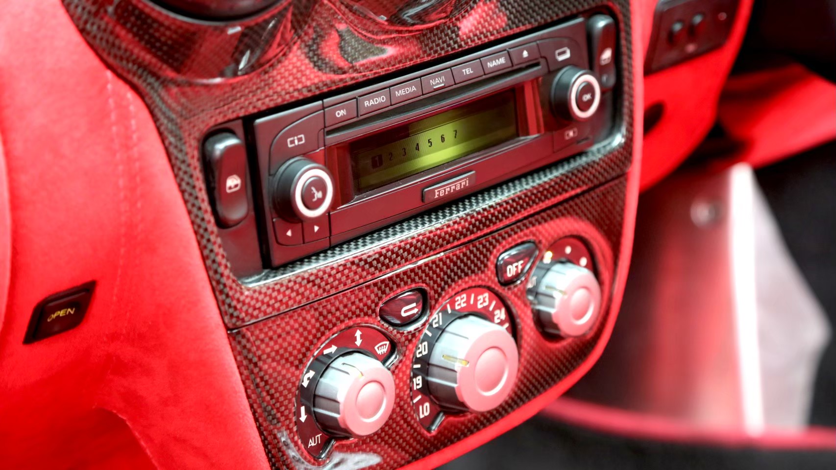 2007 Ferrari F430 สีเทา