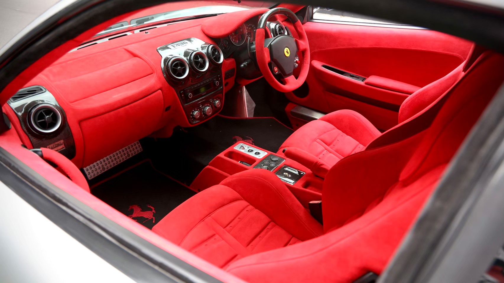 2007 Ferrari F430 สีเทา