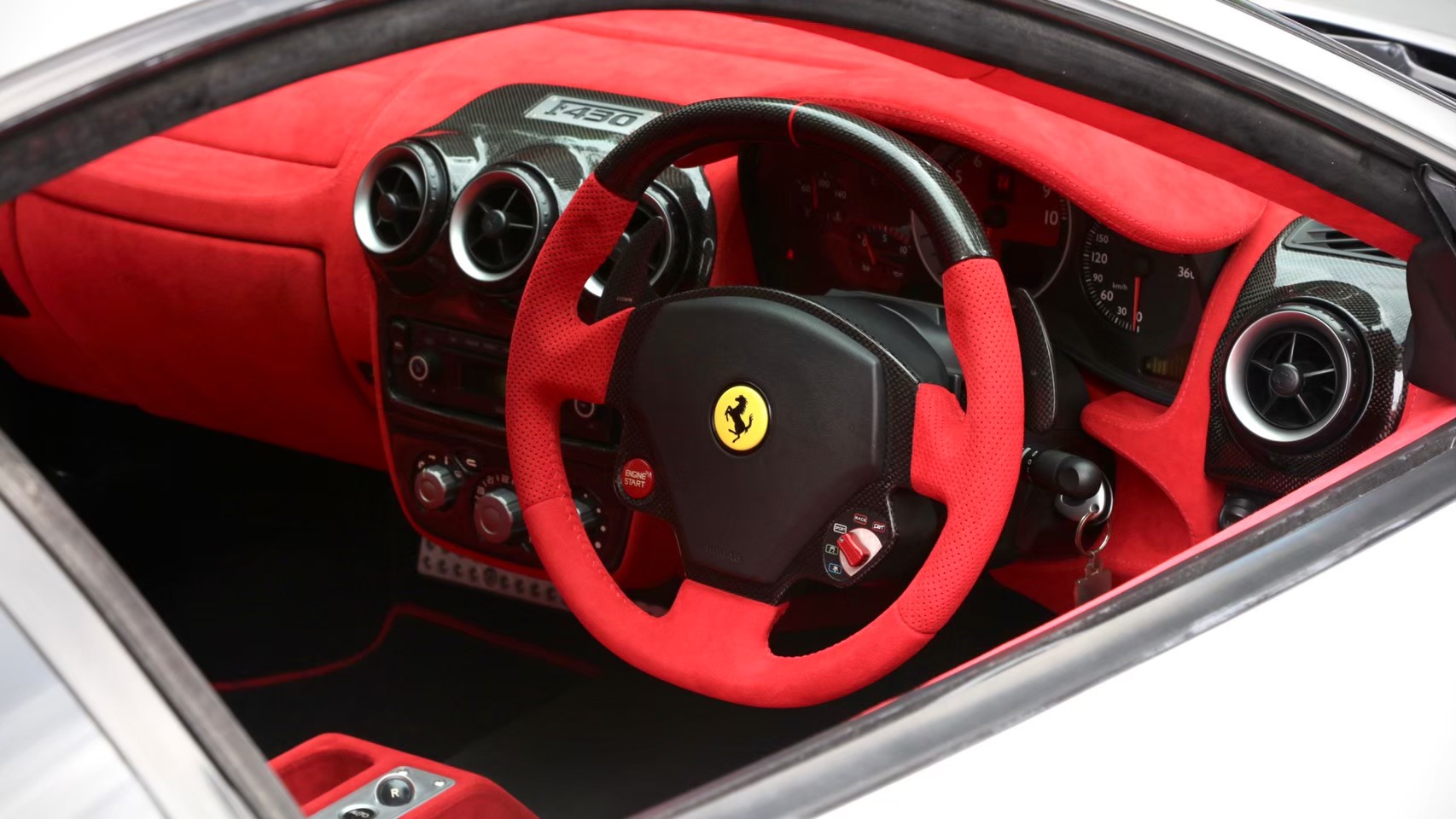 2007 Ferrari F430 สีเทา