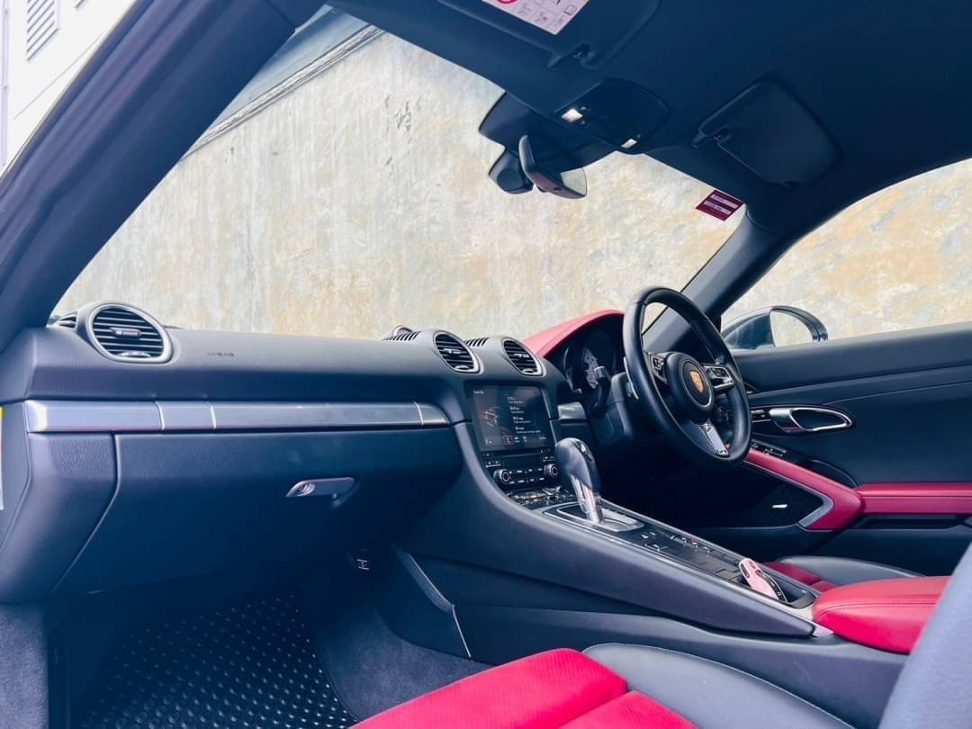 2017 Porsche Cayman 718 สีขาว (รูปที่ 3)