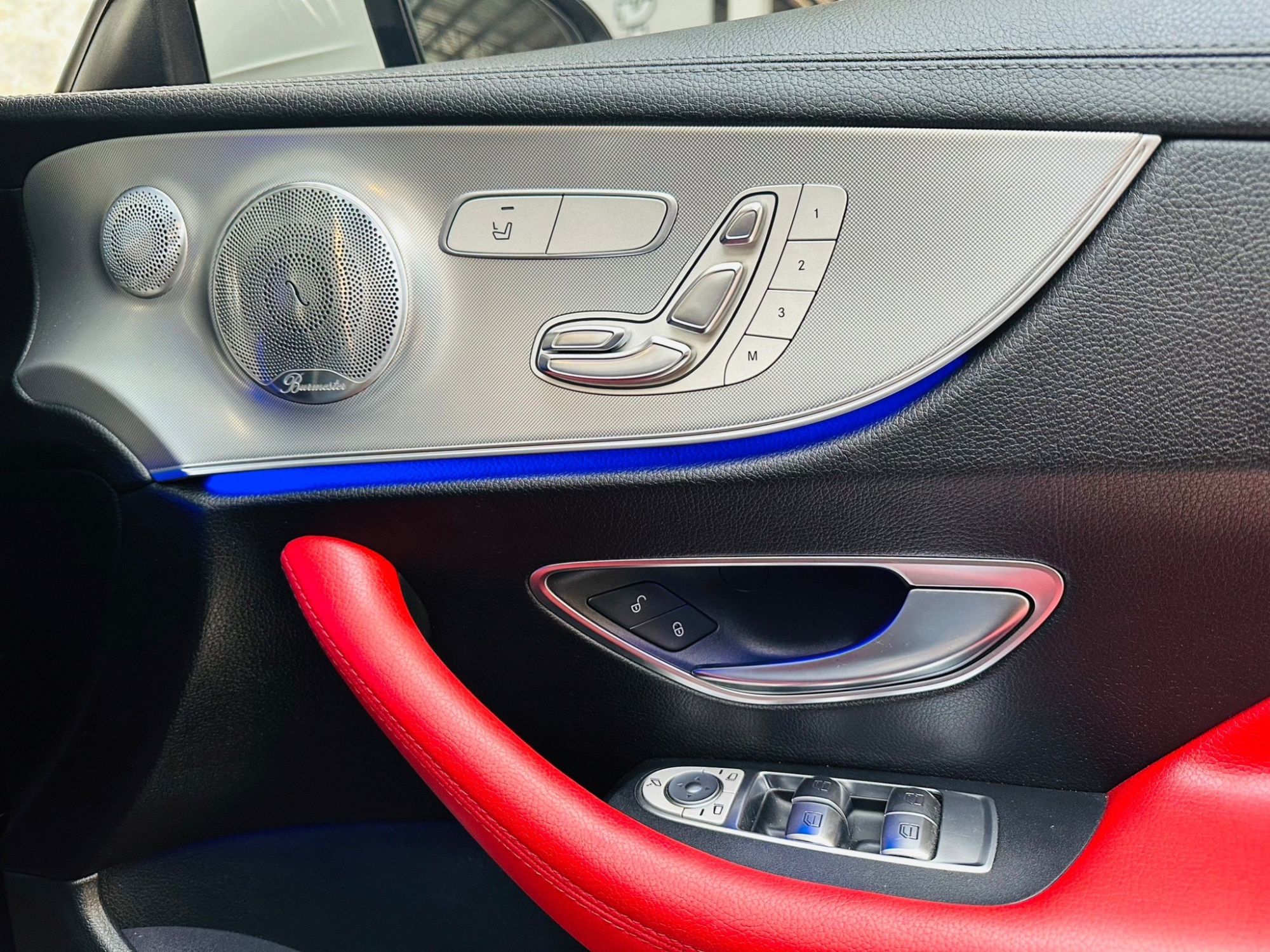 2018 Mercedes-Benz E-Class W213 E300 สีขาว (รูปที่ 14)