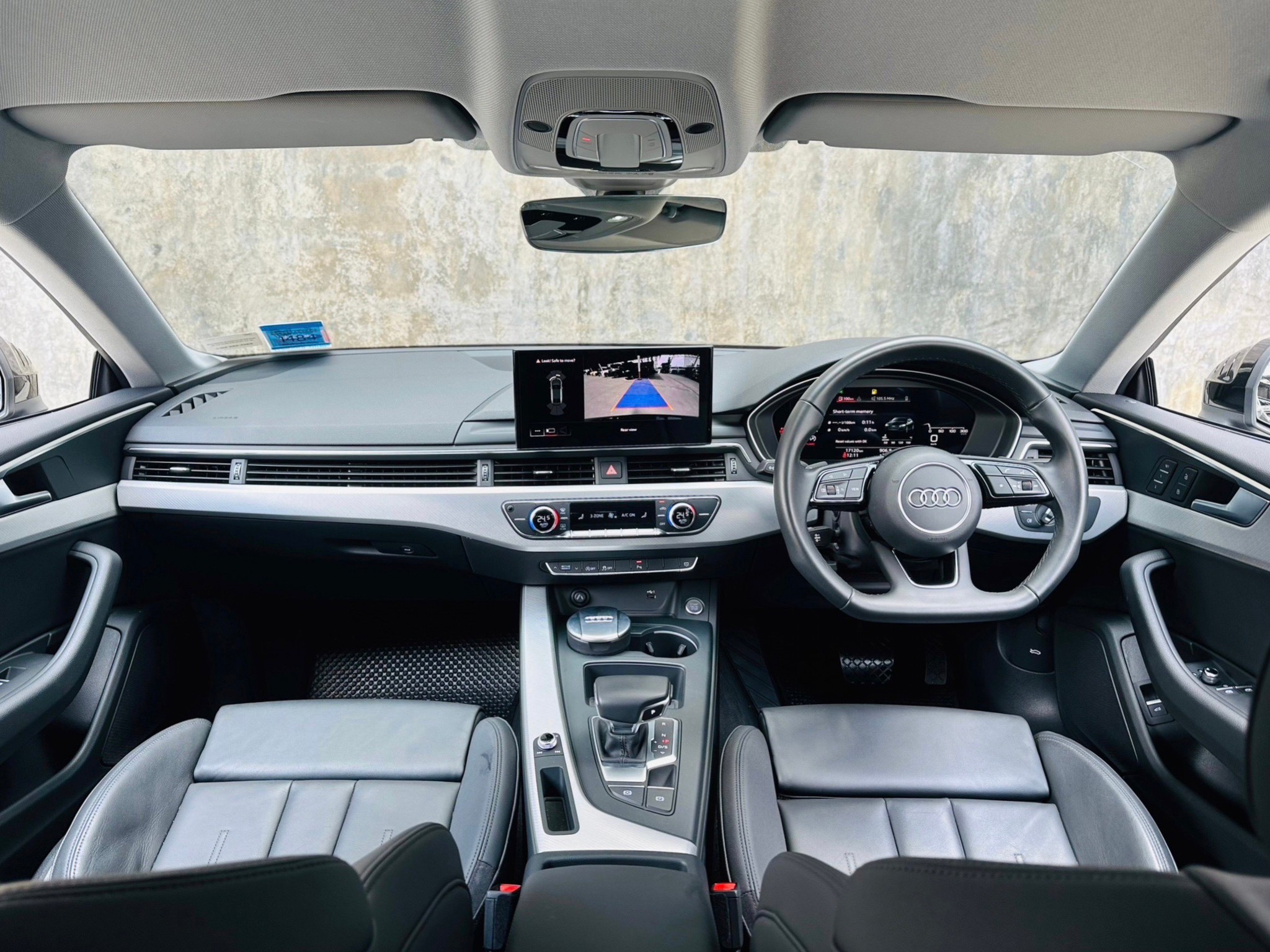 2021 Audi A5 Coupe สีแดง (รูปที่ 3)