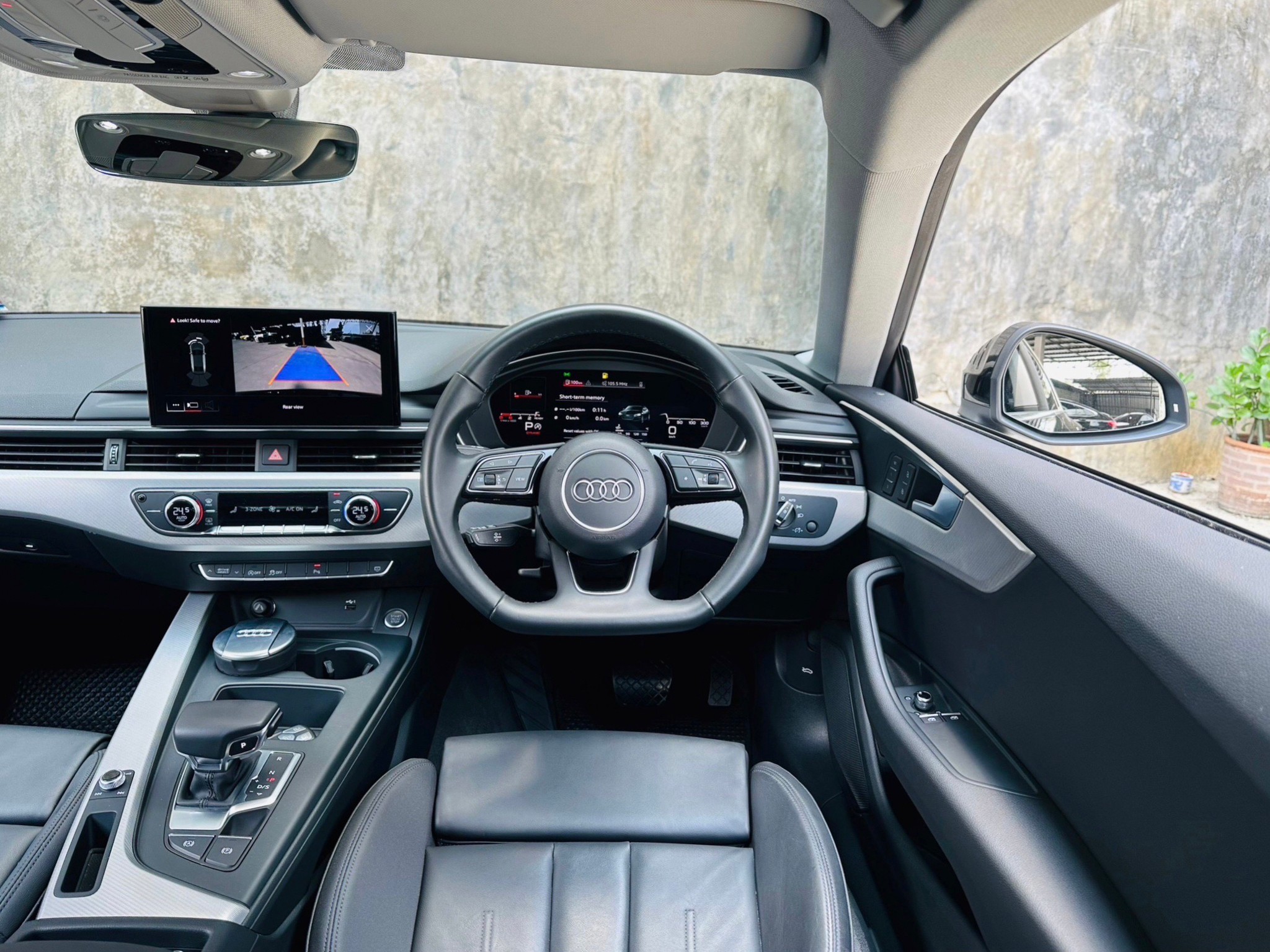 2021 Audi A5 Coupe สีแดง (รูปที่ 13)