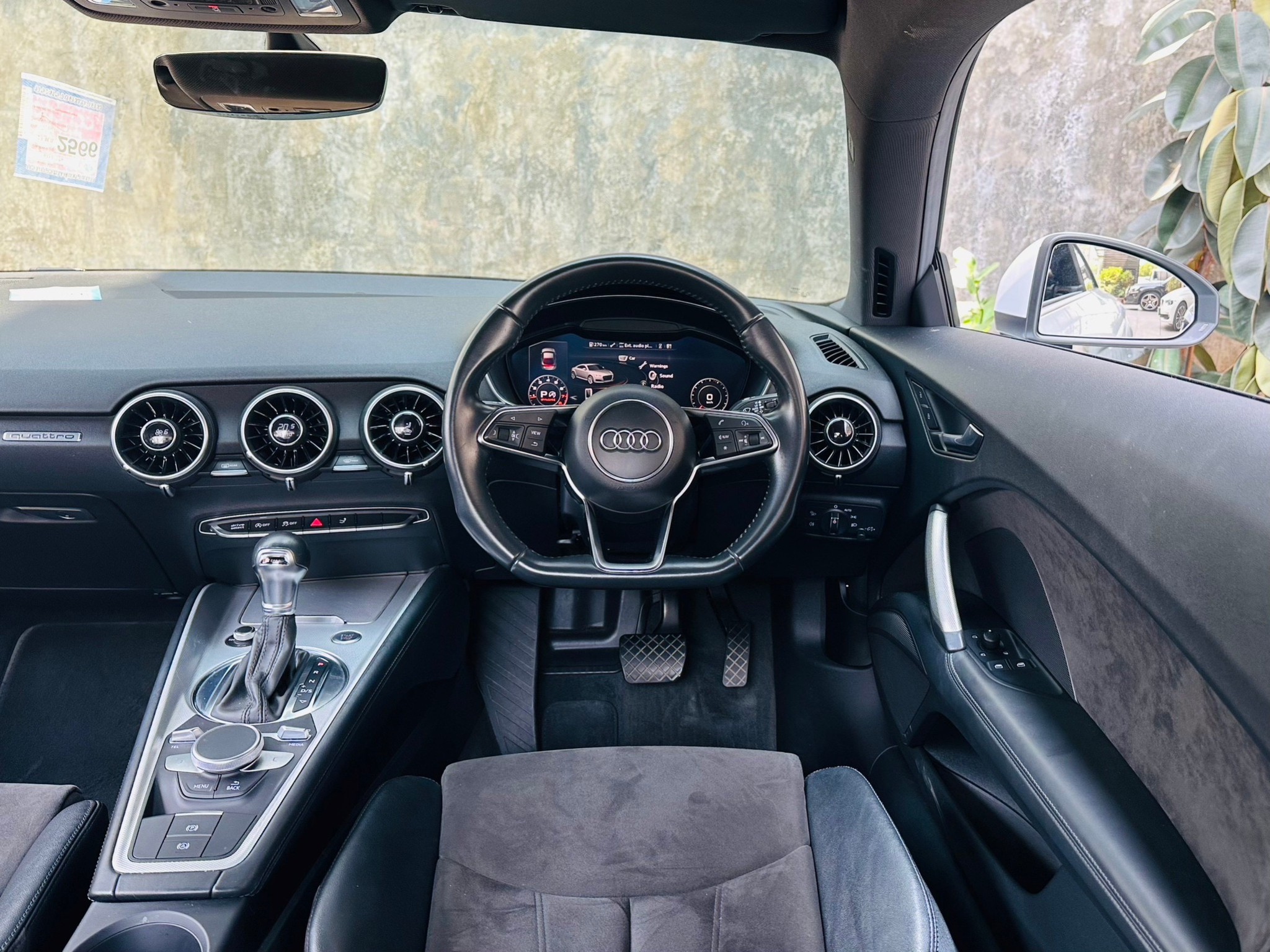 2017 Audi 45 TFSI QUATTRO สีขาว (รูปที่ 11)