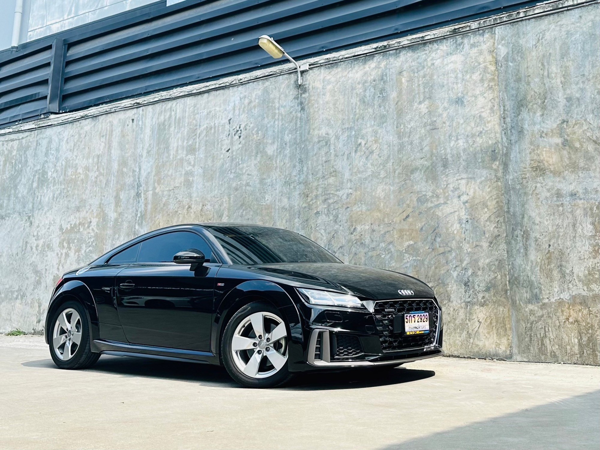 2020 Audi 2.0 Coupe’ 45 TFSI quattro S-Line สีดำ (รูปที่ 4)