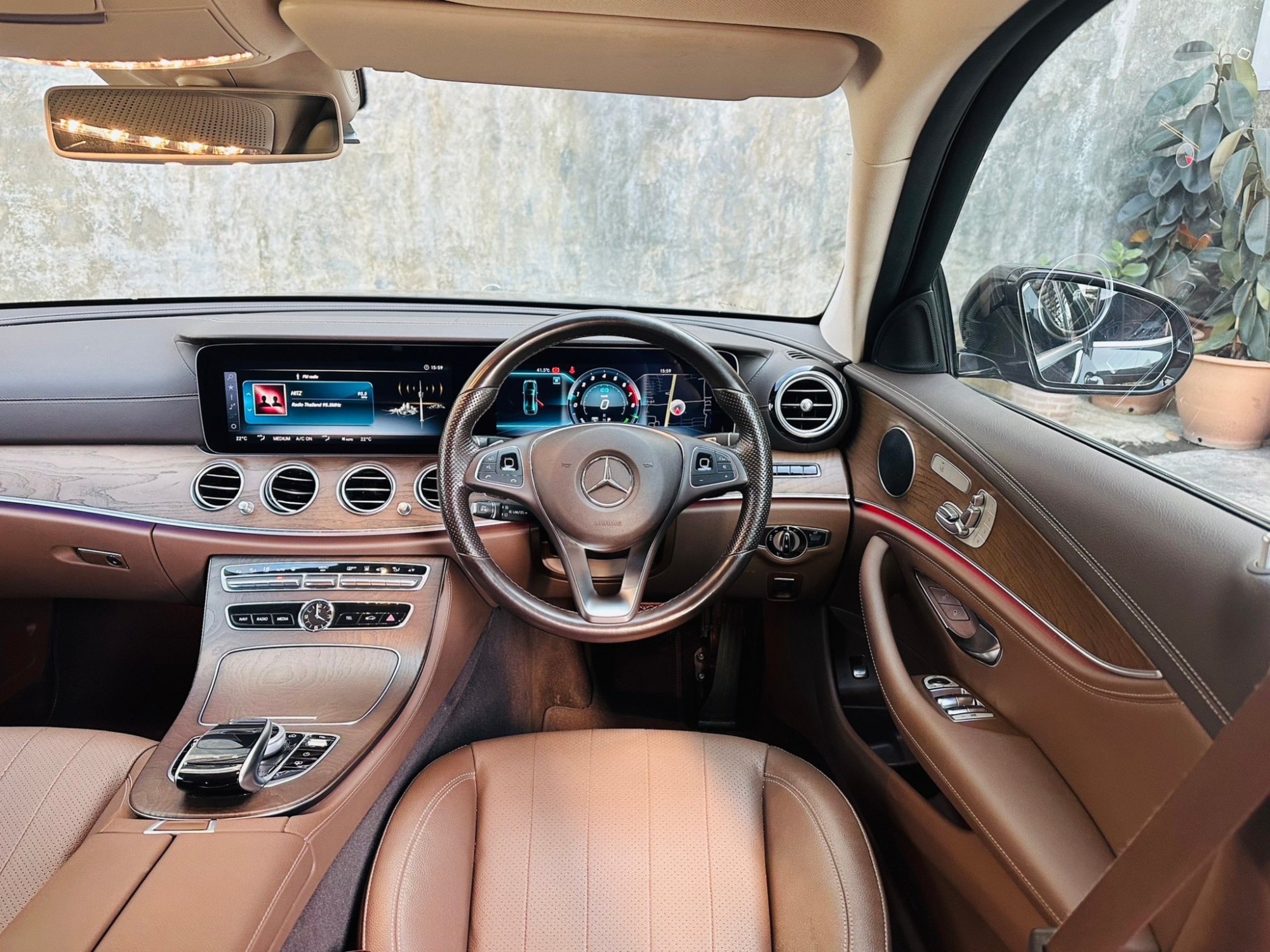 2019 Mercedes-Benz 2.0 EXCLUSIVE PLUG in HYBRID สีดำ