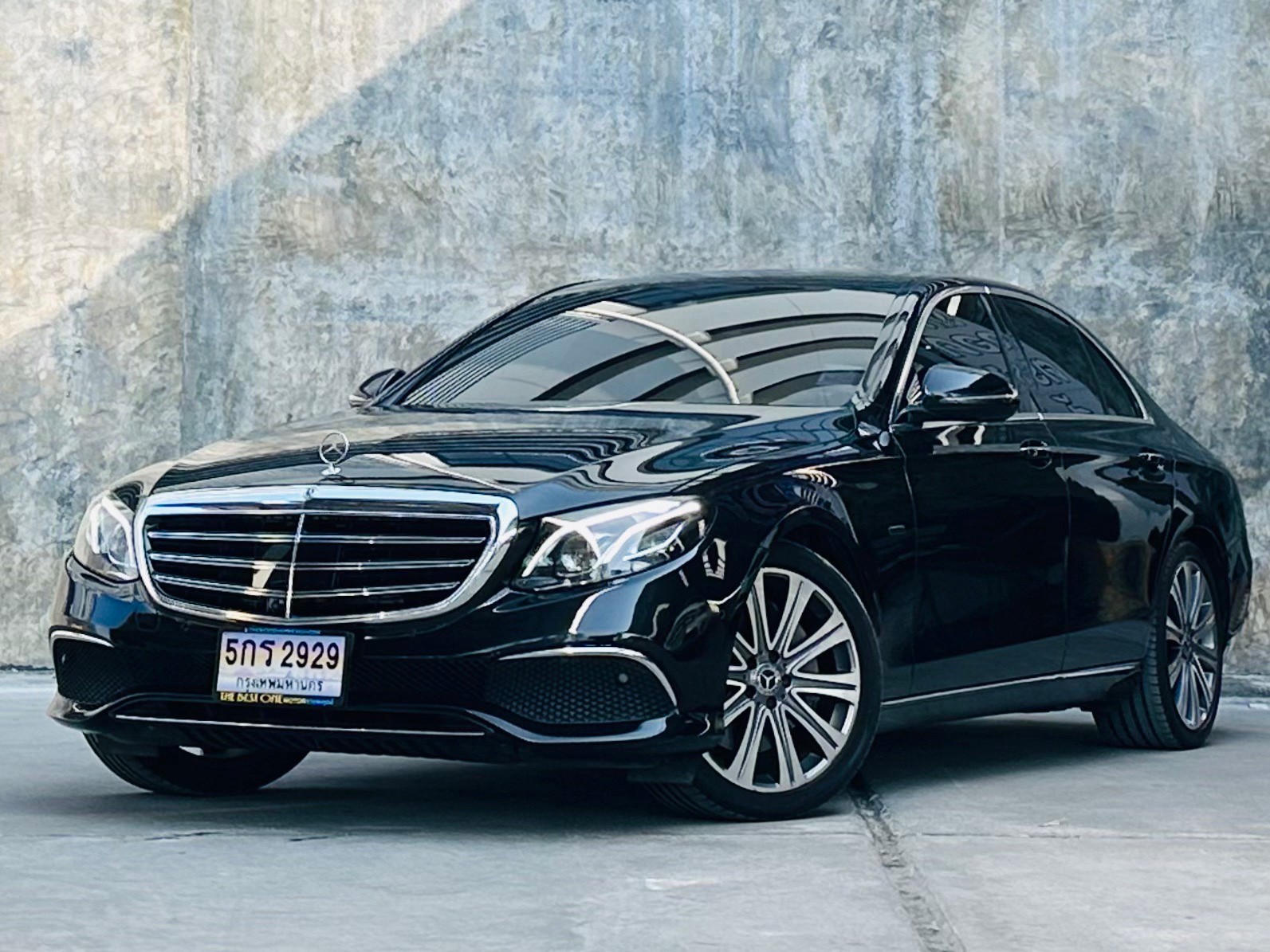 2019 Mercedes-Benz 2.0 EXCLUSIVE PLUG in HYBRID สีดำ