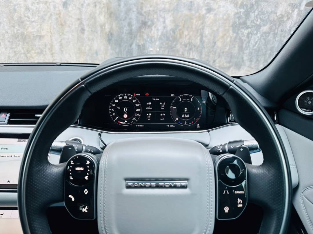 2019 Land Rover RANGE ROVER EVOQUE DIESEL 2.0 SE-R DYNAMIC สีเทา (รูปที่ 2)