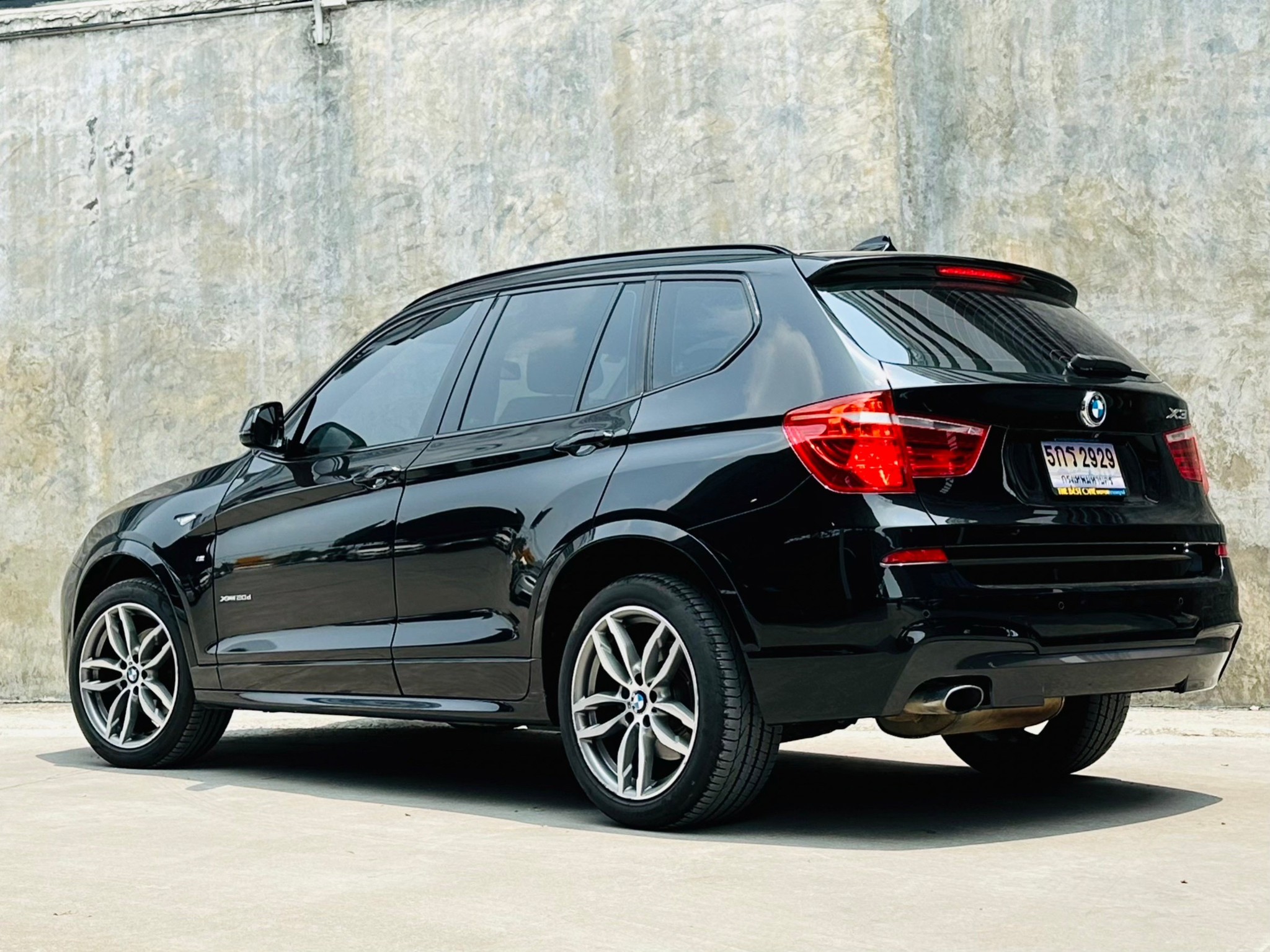 2017 BMW X3 XDRIVE20D M-SPORT สีดำ (รูปที่ 7)
