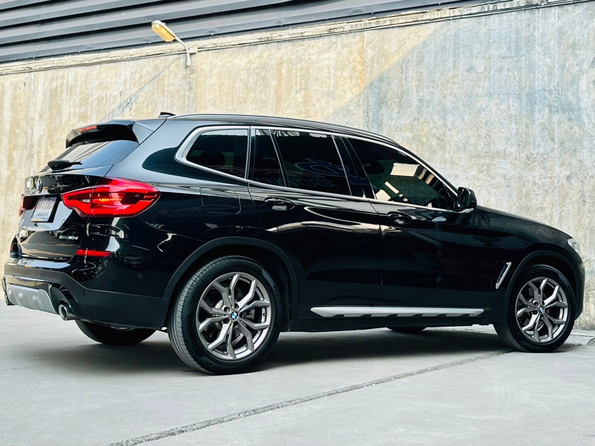 2019 BMW X3 XDRIVE20D XLINE สีดำ