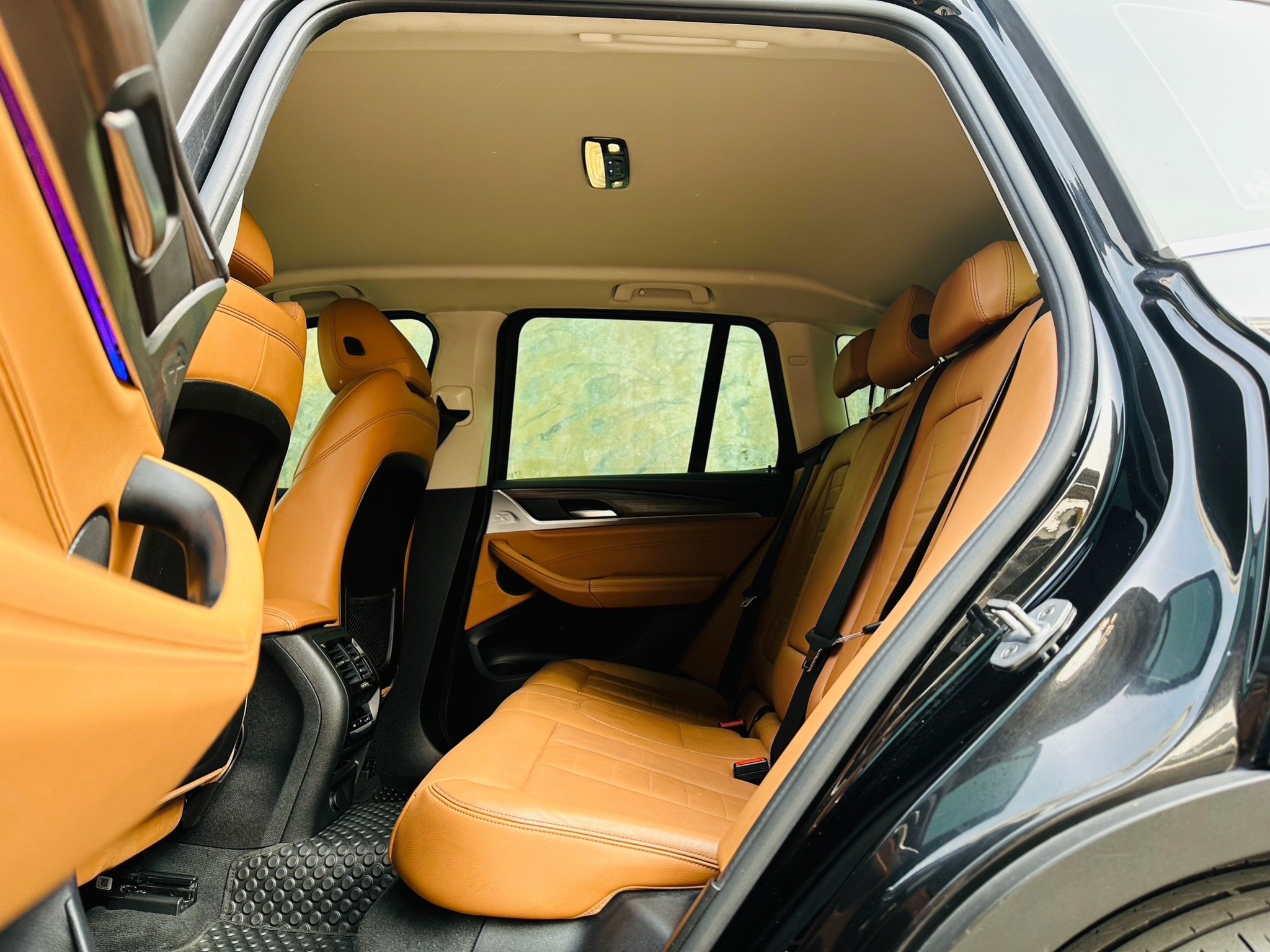 2019 BMW X3 XDRIVE20D XLINE สีดำ (รูปที่ 5)